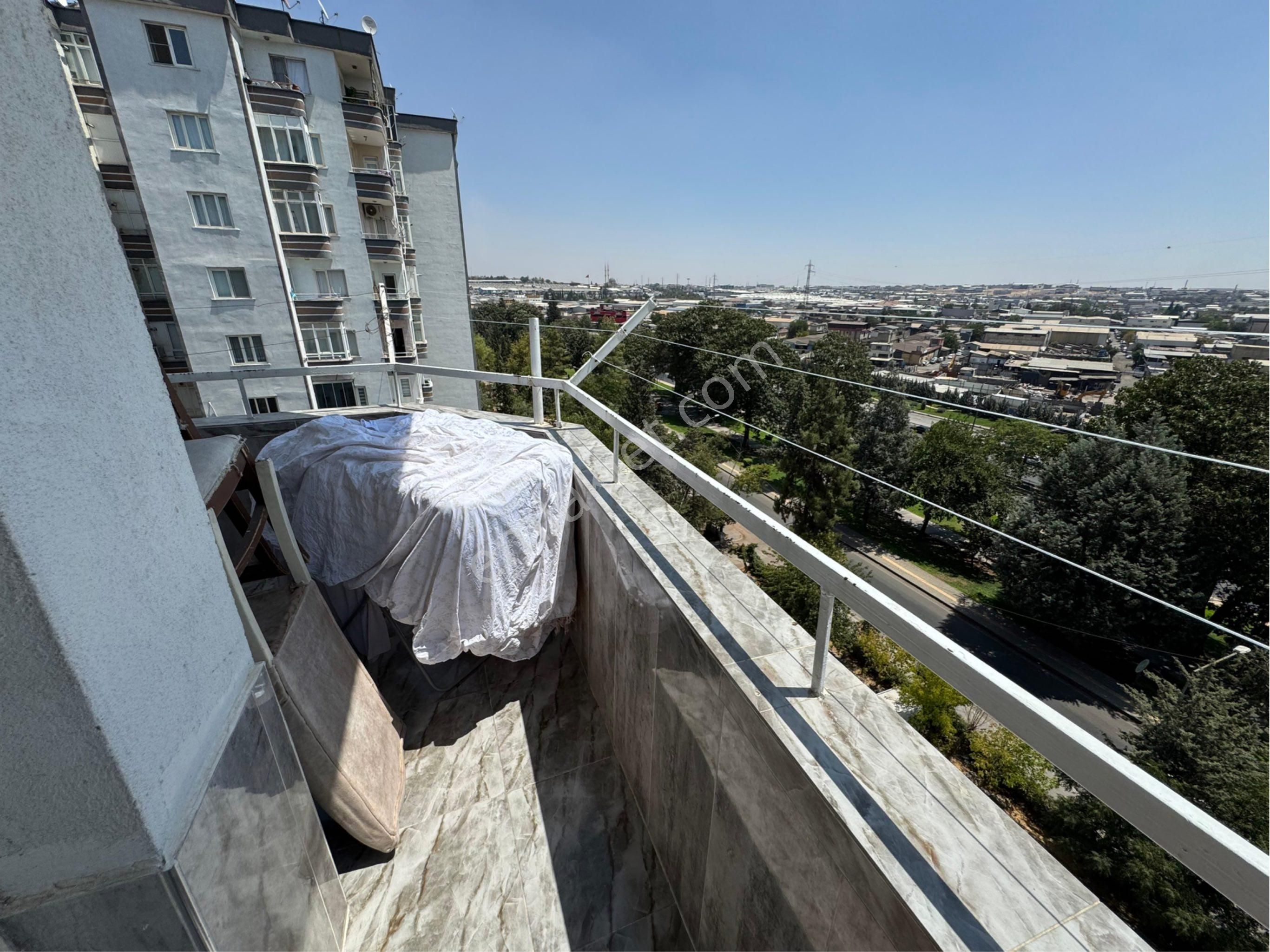 Emir Gayrimenkulden Gazikent De 3+1 Masrafsız Bakımlı Daire - Görsel 31