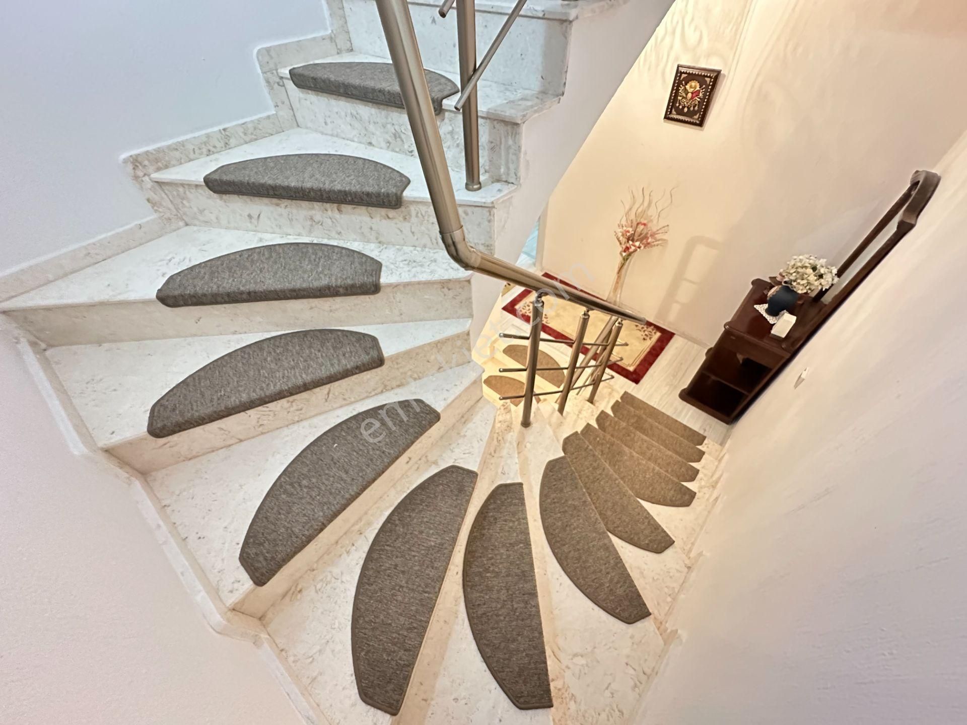 İzmir Seferihisar Ürkmez'de Plaja 300m Ayrı Mutfaklı Satılık 4+1 Tripleks - Görsel 18