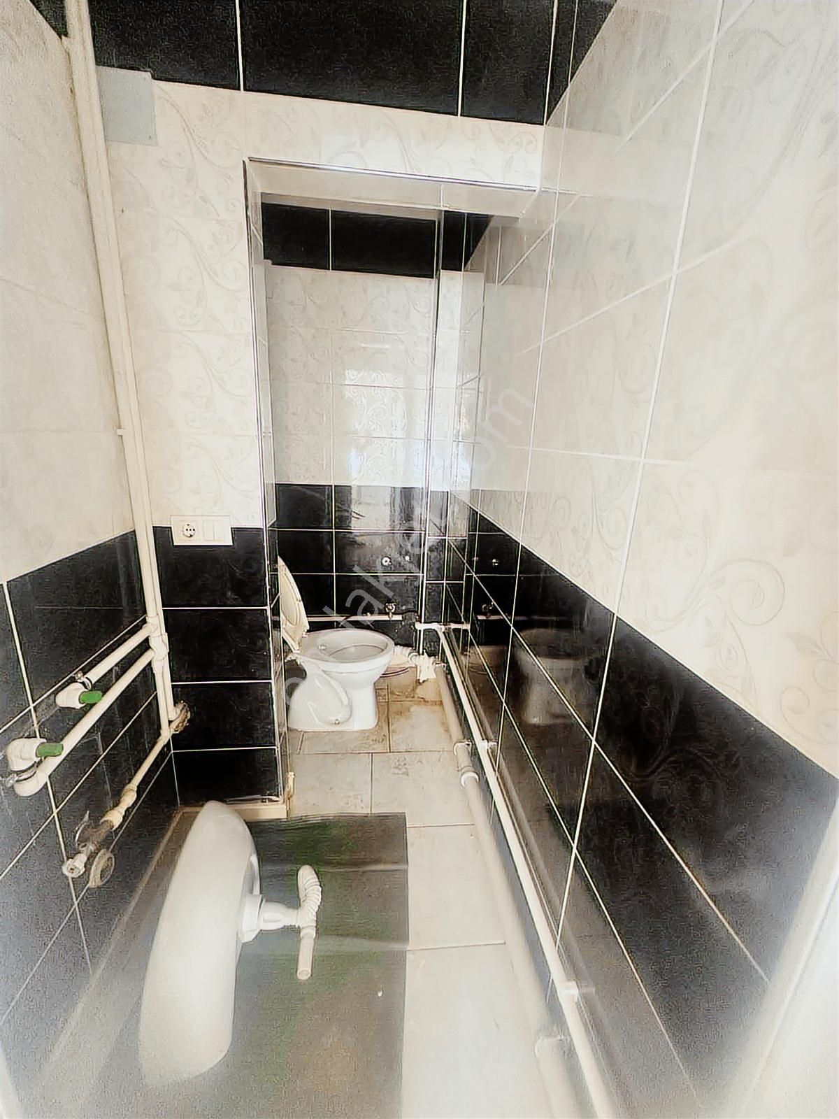 Hadi Gayrimenkulden Eski Beşevlerde Kiralık Asma Katlı İşyeri - Görsel 34