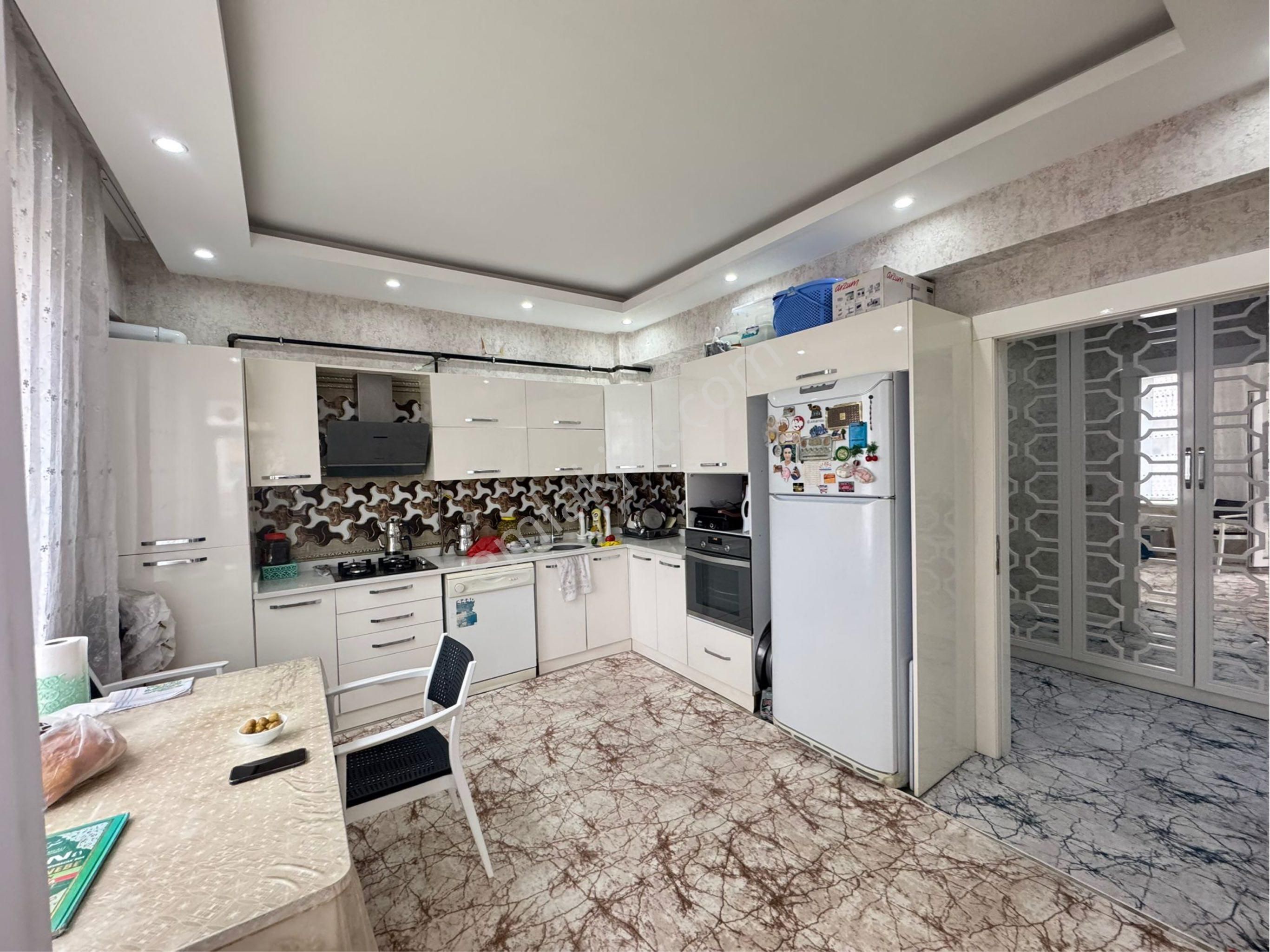 Emir Gayrimenkulden Karacaahmet De 3+1 Masrafsız Ara Kat Daire - Görsel 5