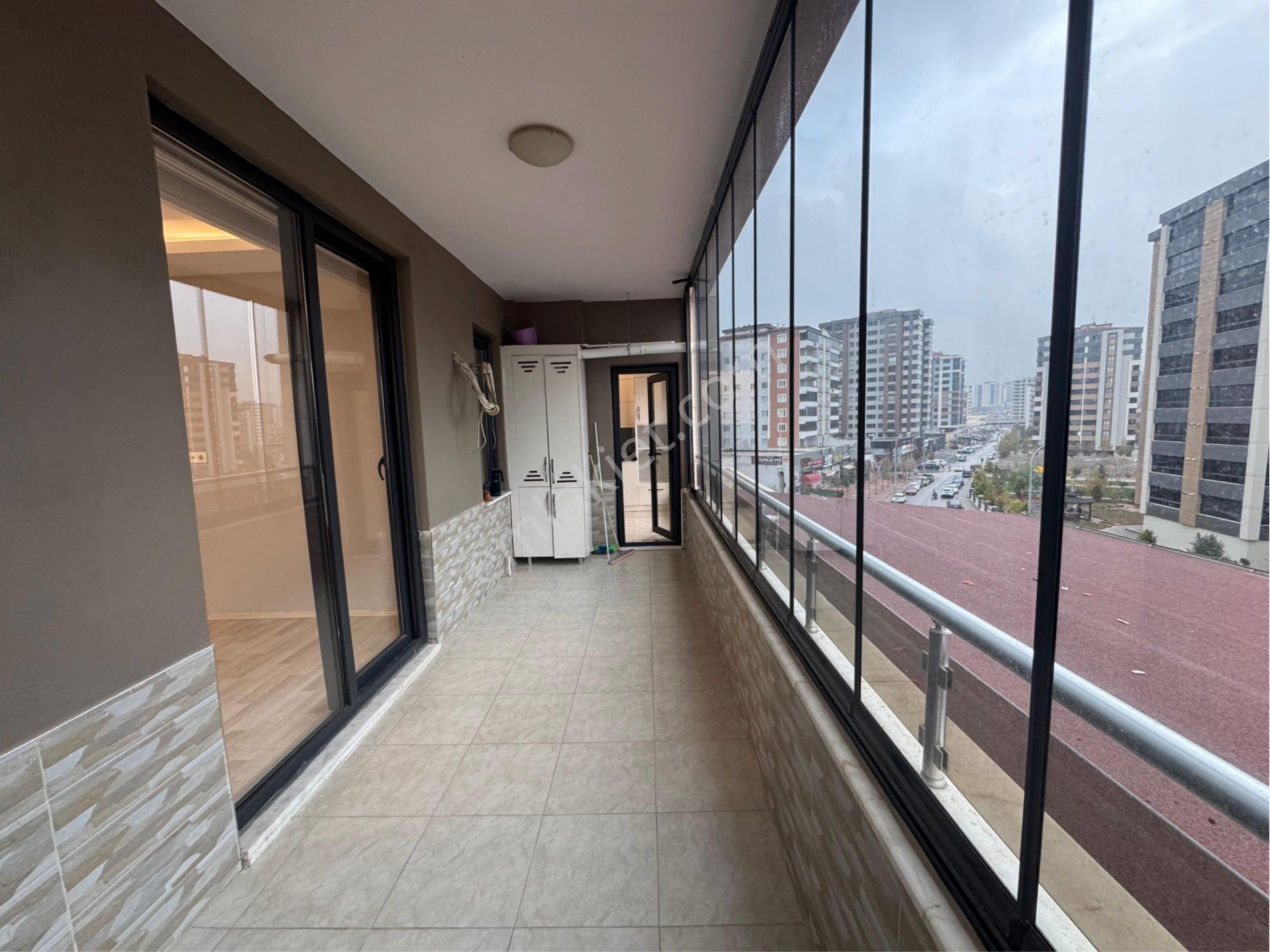 Emir Gayrimenkulden Fıstıklık Da 3.5+1 Masrafsız Ultra Lüks Daire - Görsel 35