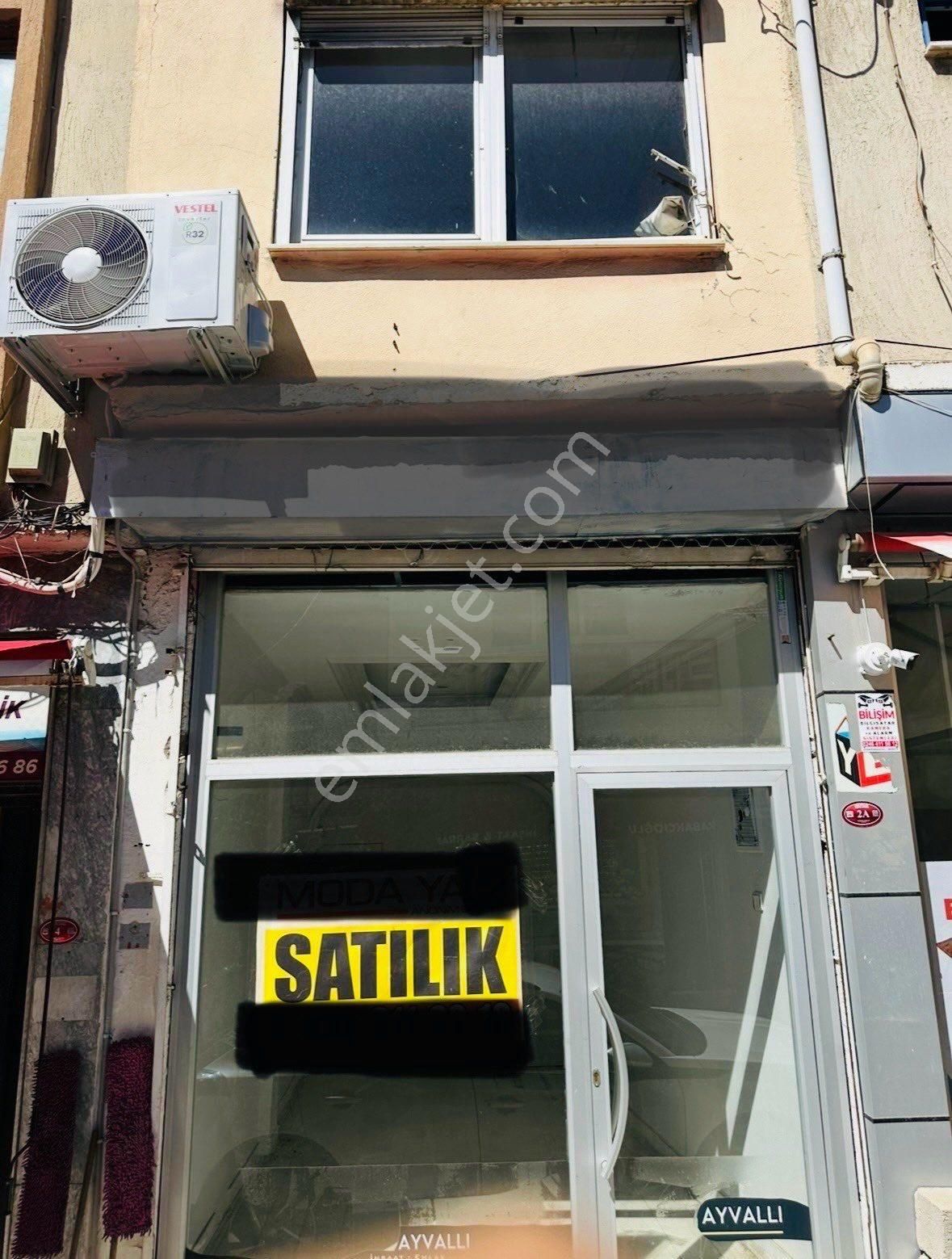 Satılık Müstakil İşyeri -dükkan 52 M2 (komple Bina)