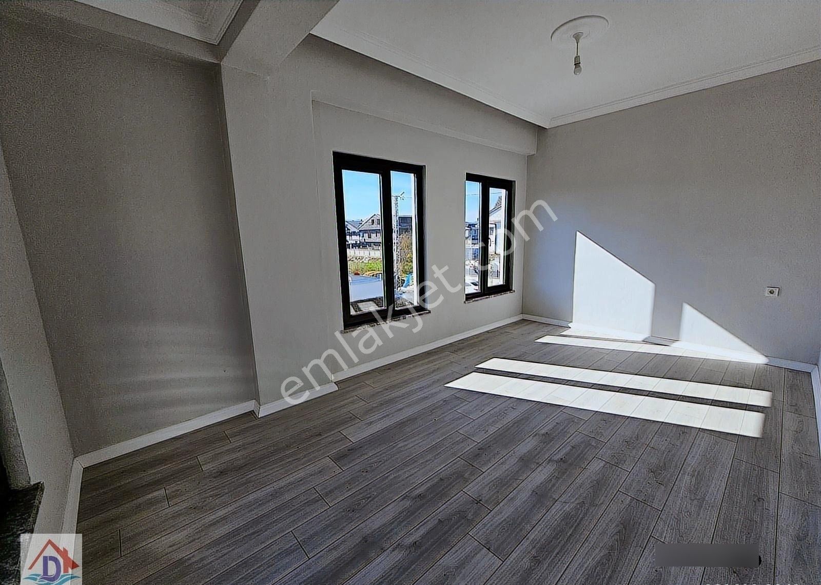 Deniz'den 4+1 Müstakil Havuzlu,ayrı Mutfaklı,geniş Bahçeli Villa - Görsel 29