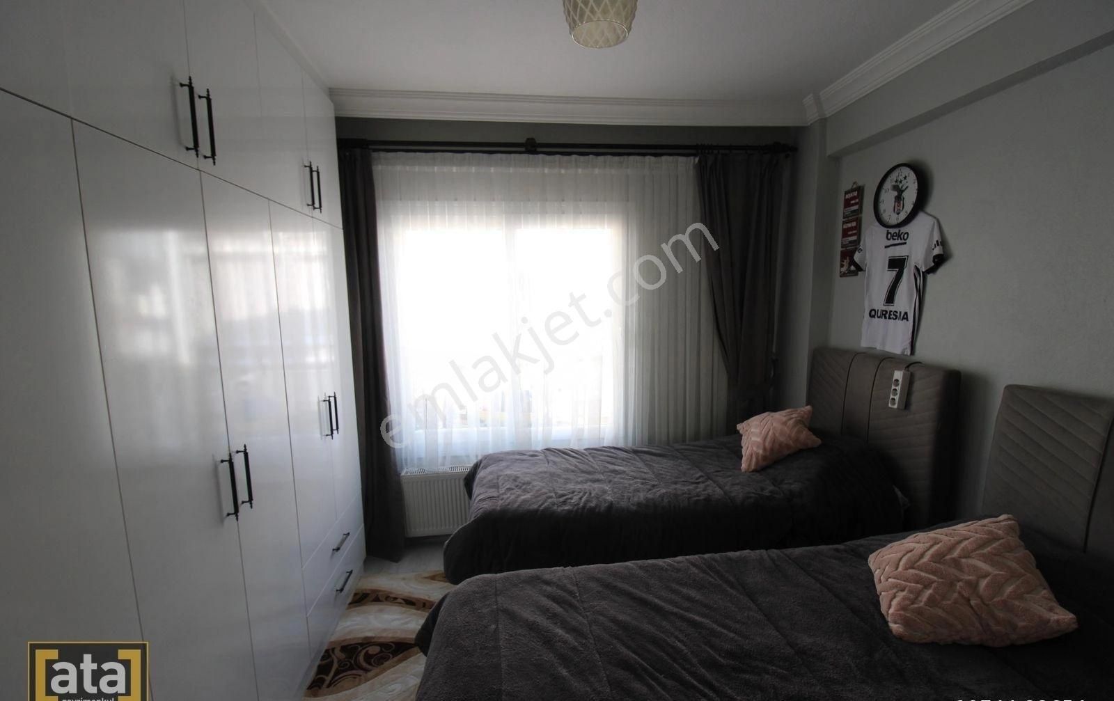 Sosyete Pazarı Civarı Kombili İçi Yapılı Merkezi Konumlu 2+1 - Görsel 19