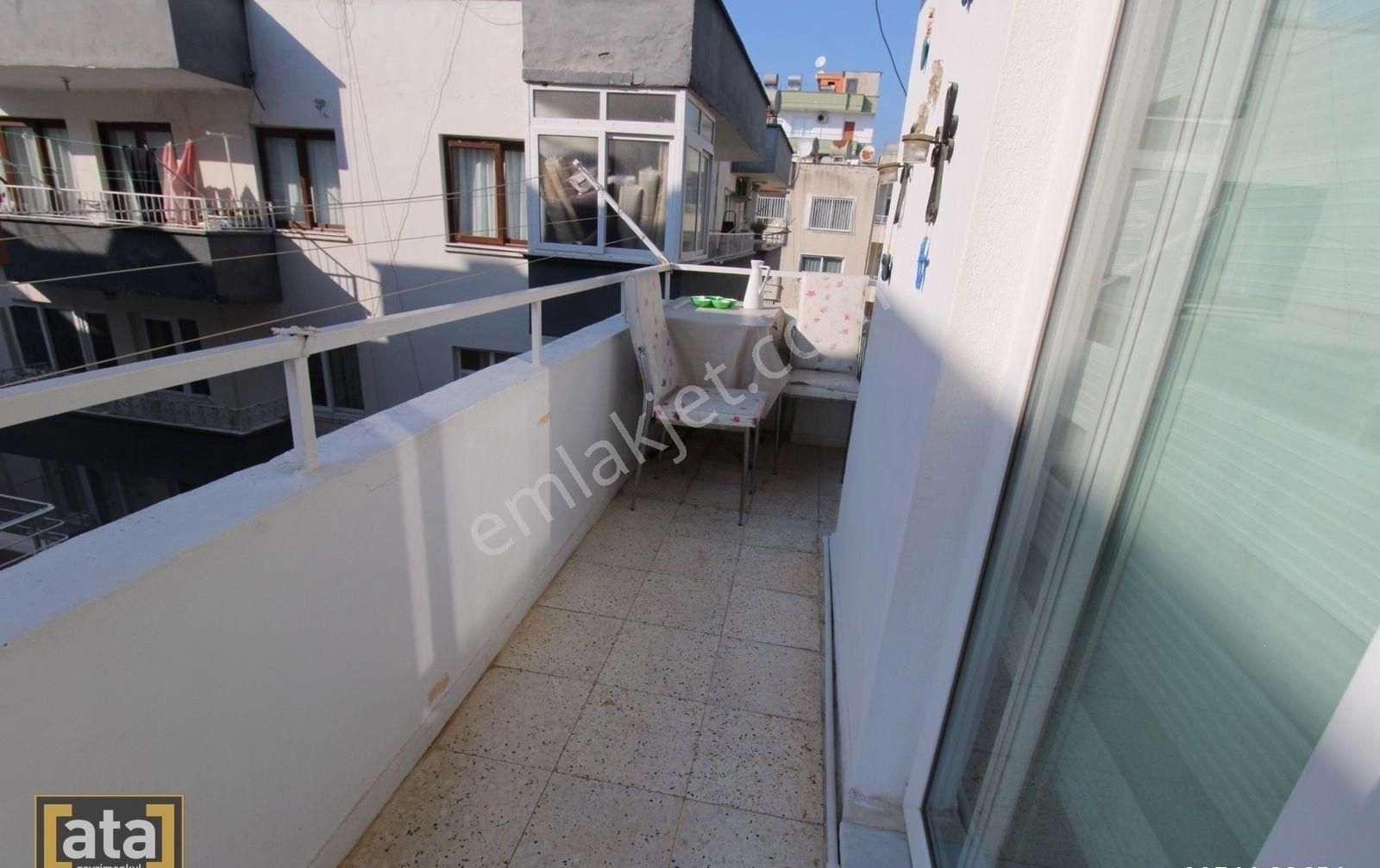 Sosyete Pazarı Civarı Kombili İçi Yapılı Merkezi Konumlu 2+1 - Görsel 10