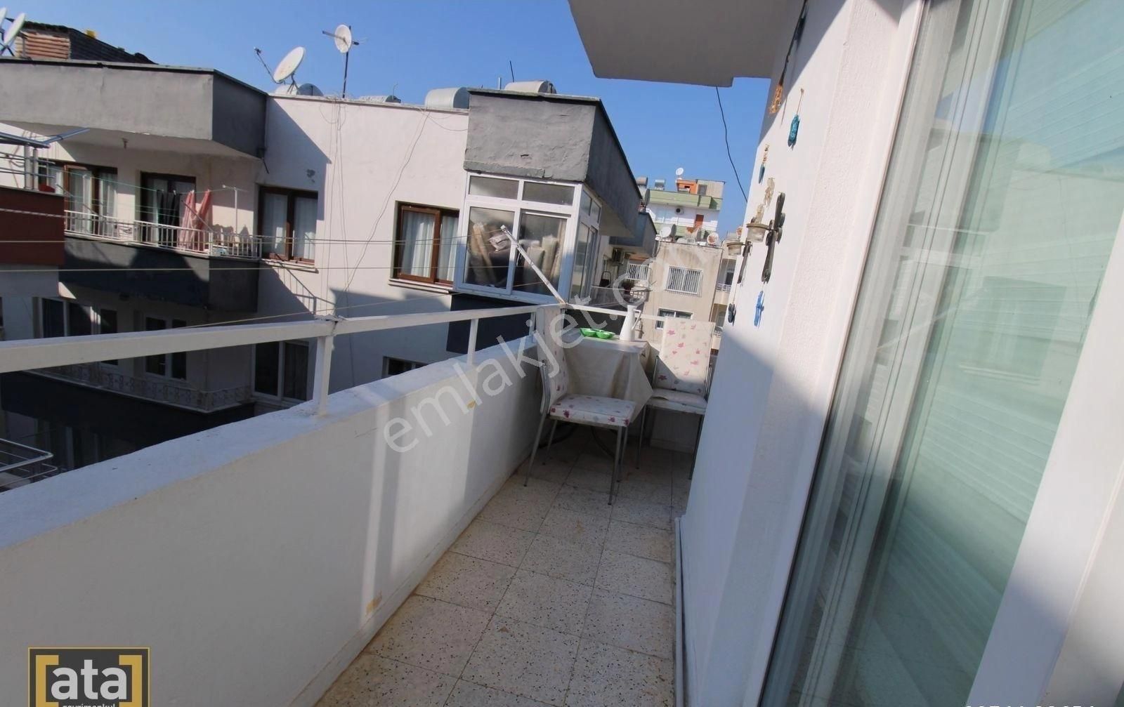 Sosyete Pazarı Civarı Kombili İçi Yapılı Merkezi Konumlu 2+1 - Görsel 2