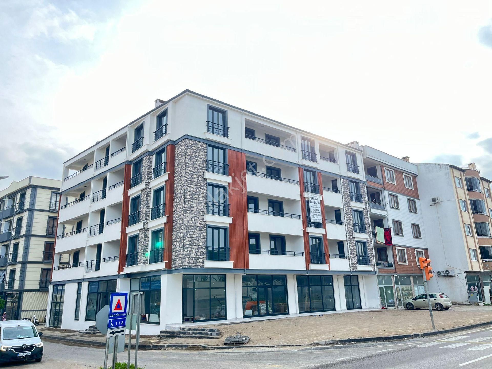 Huzur Gayrimenkul'den 2+1 Arakat Satılık Muhteşem Daire