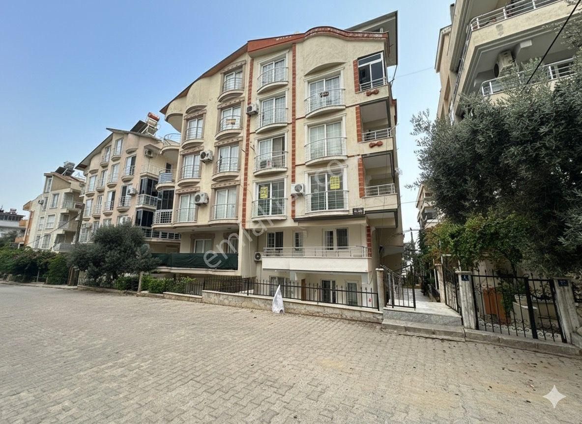 Efeler Mahallesinde Çok Uygun Fiyata 2+1 Açık Mutfak Daire