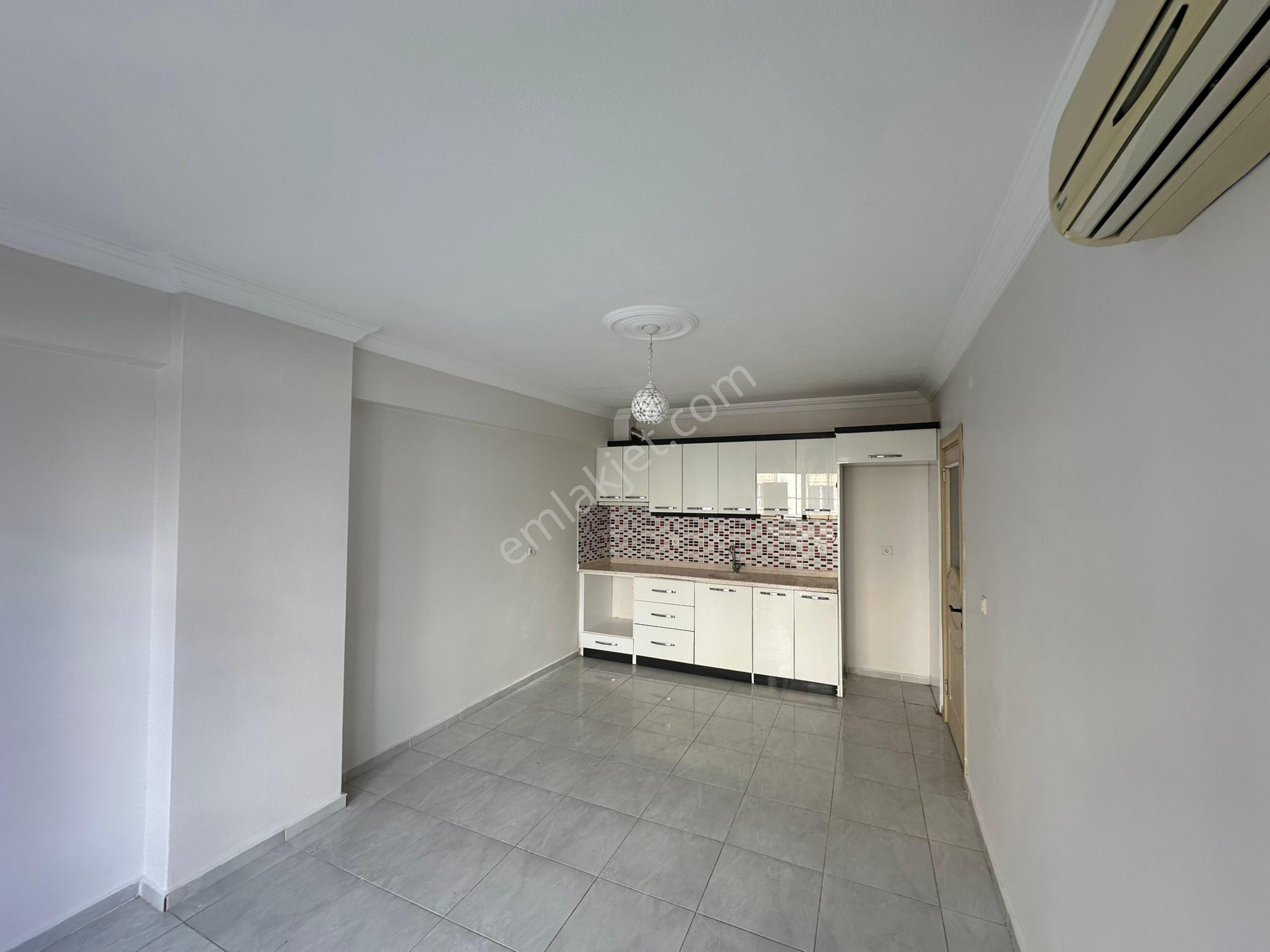 Efeler Mahallesinde Çok Uygun Fiyata 2+1 Açık Mutfak Daire - Görsel 5