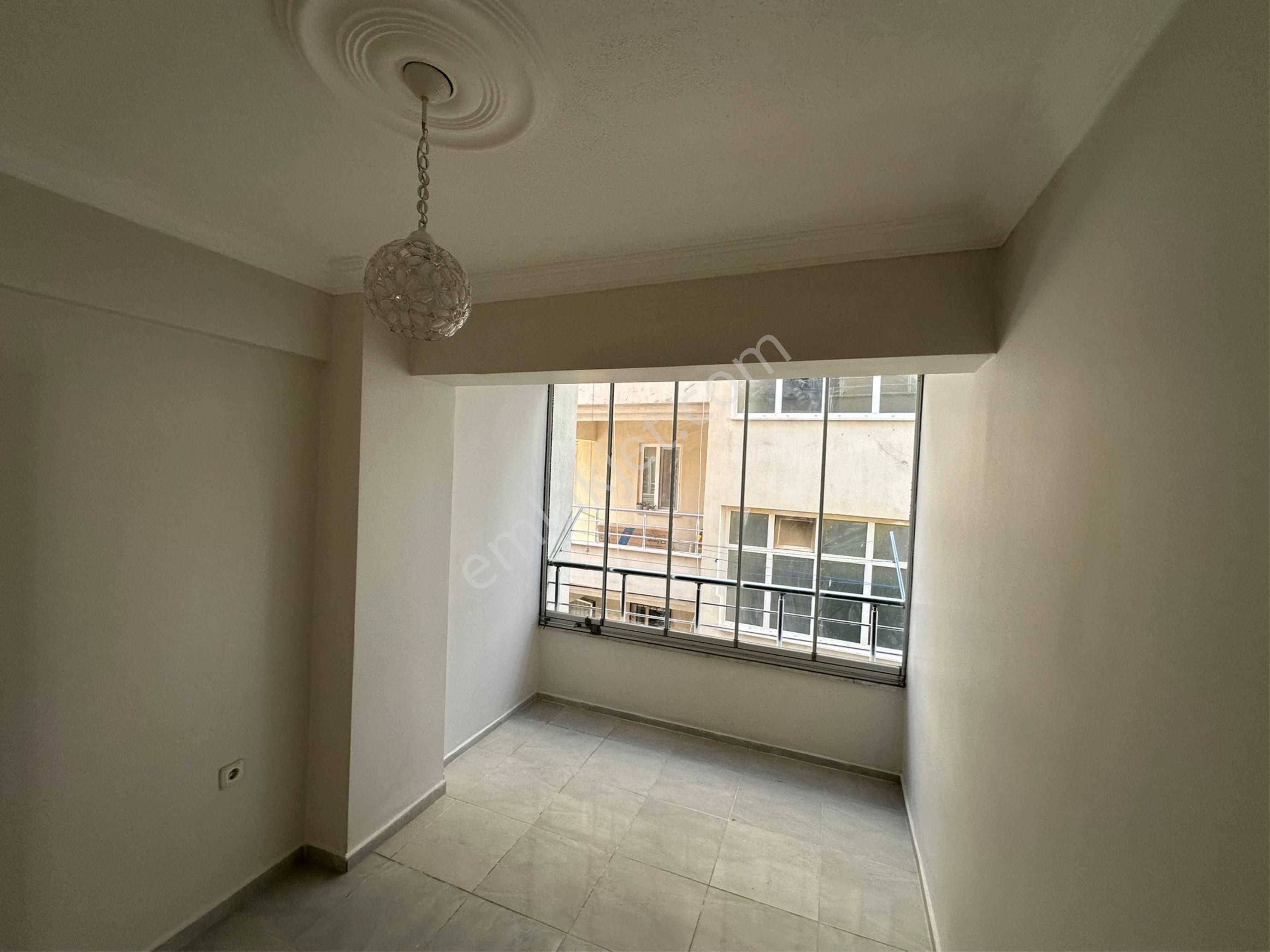 Efeler Mahallesinde Çok Uygun Fiyata 2+1 Açık Mutfak Daire - Görsel 6