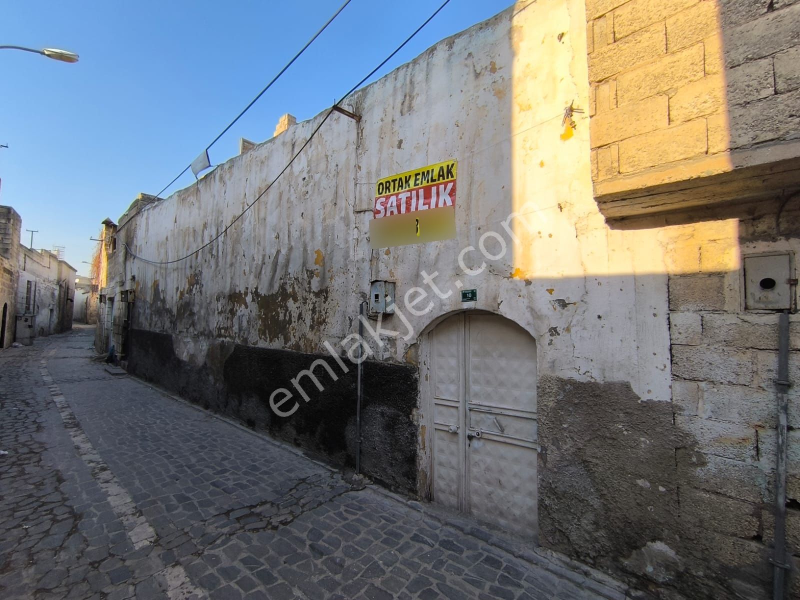 Kurtuluş Mahallesi'nde 170 Metrekare Satılık Avlulu Eski Urfa Evi - Görsel 2