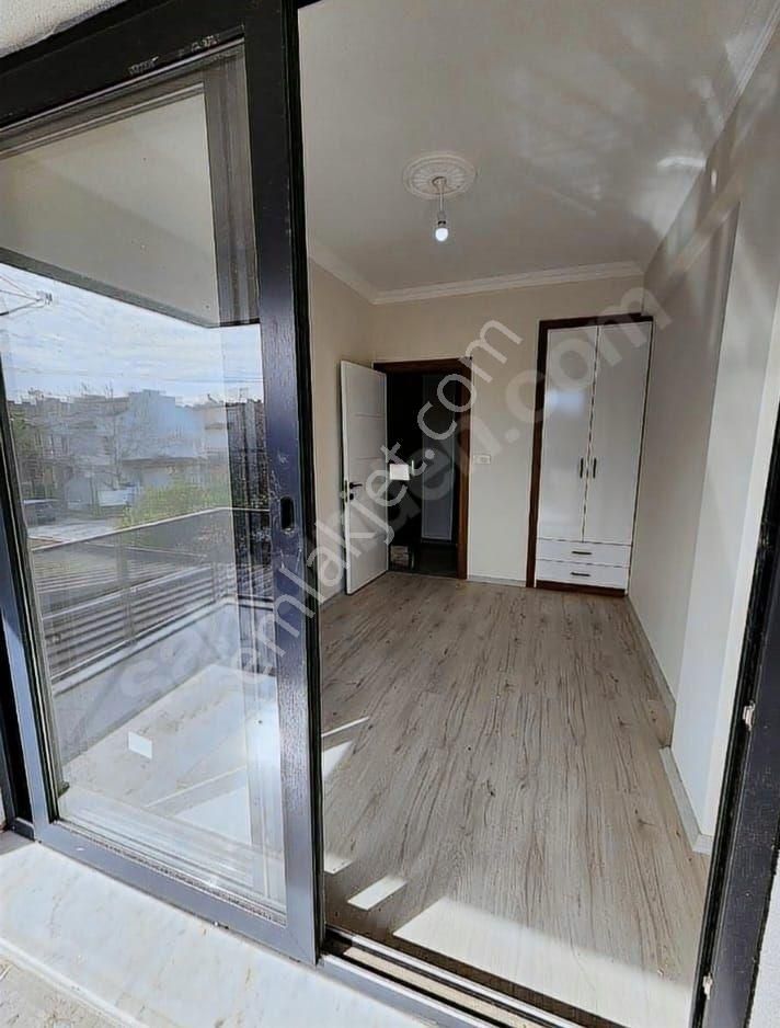 Denize 300 Metre Yenilenmiş 4+1 Villa - Görsel 11