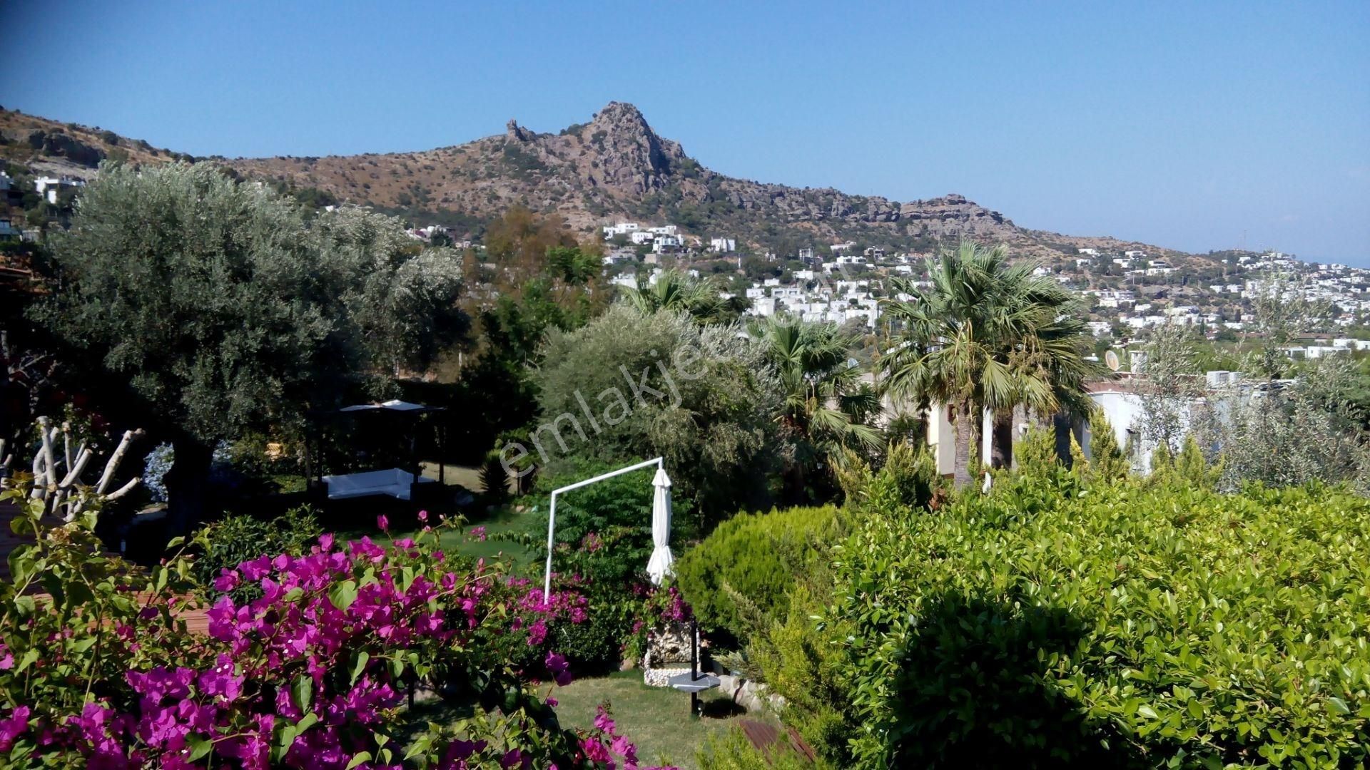 Bodrum Türkbükü Club Sitesi Eşyalı Kiralık 2+1 Üst Kat Daire - Görsel 23