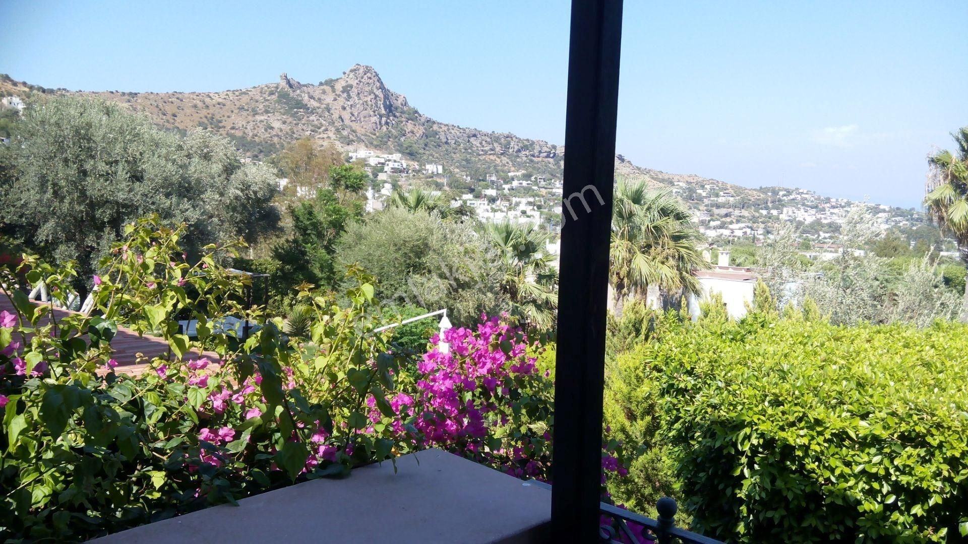 Bodrum Türkbükü Club Sitesi Eşyalı Kiralık 2+1 Üst Kat Daire - Görsel 14