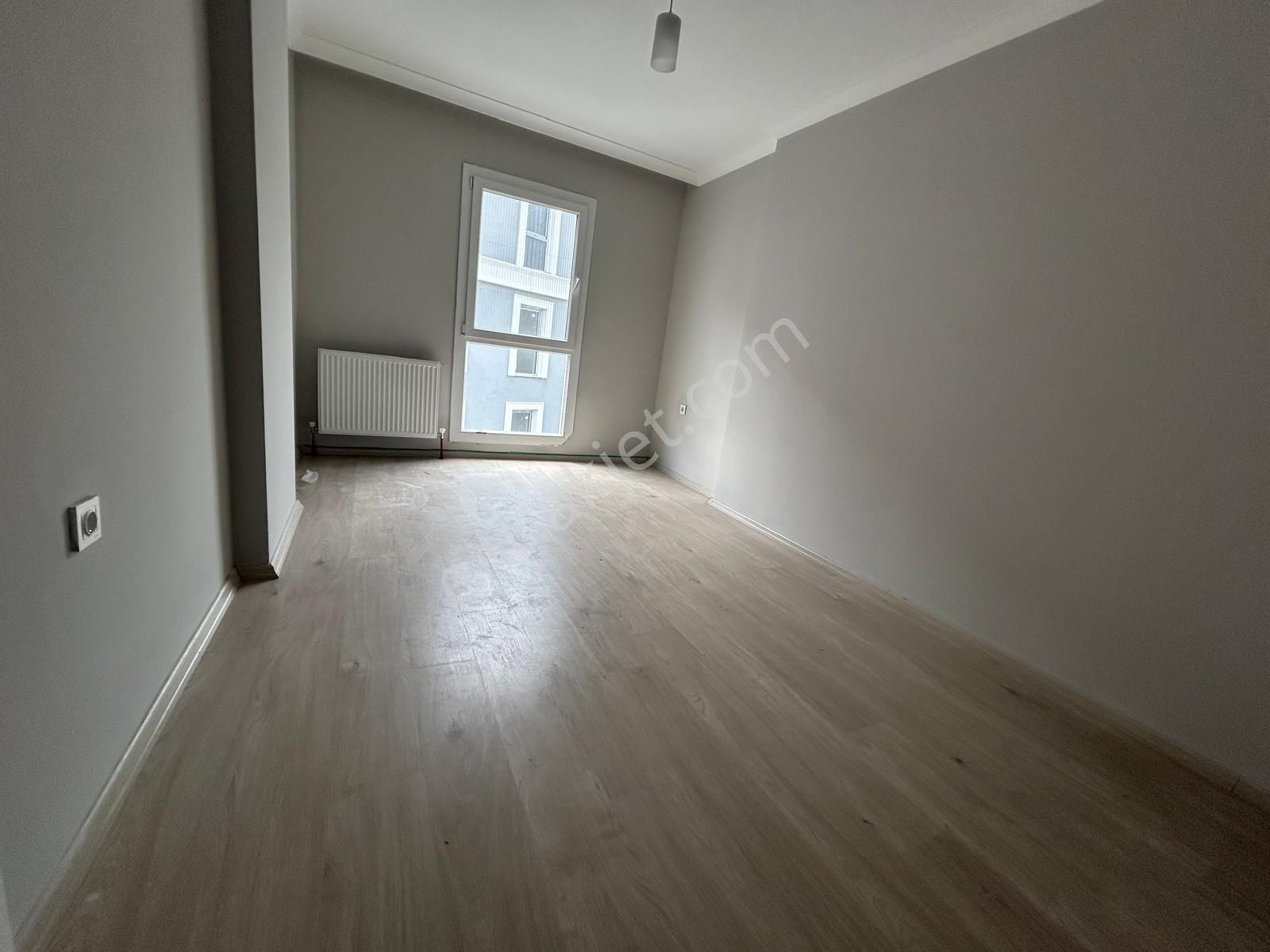 Yükselden Satılık Kadıköyün Üst Caddesinde Ebeveyn Banyolu 3+1 Geniş Daire - Görsel 30