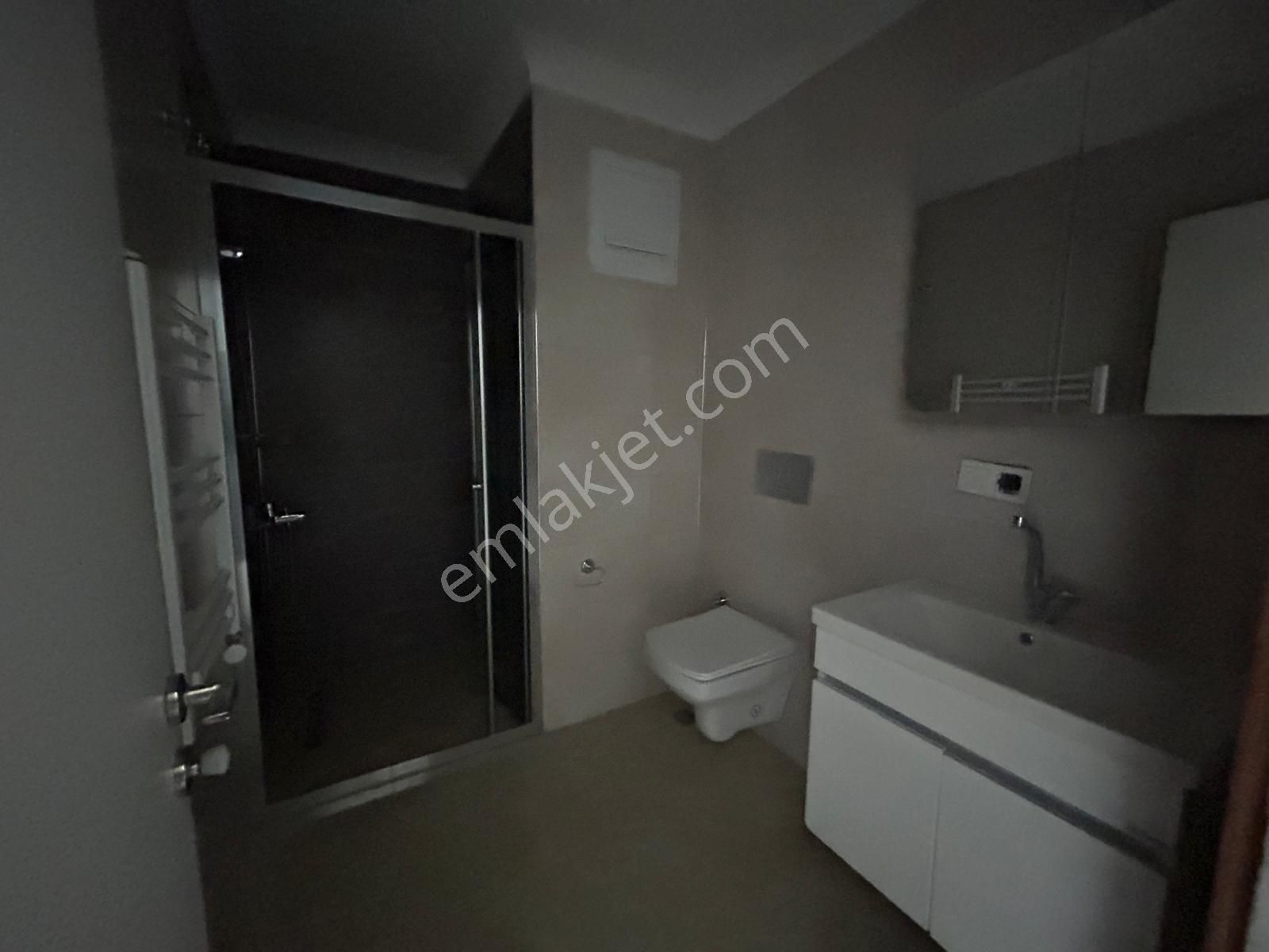 Yükselden Satılık Kadıköyün Üst Caddesinde Ebeveyn Banyolu 3+1 Geniş Daire - Görsel 34