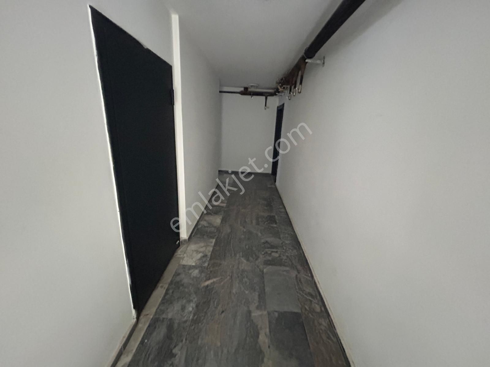 Yükselden Satılık Kadıköyün Üst Caddesinde Ebeveyn Banyolu 3+1 Geniş Daire - Görsel 8