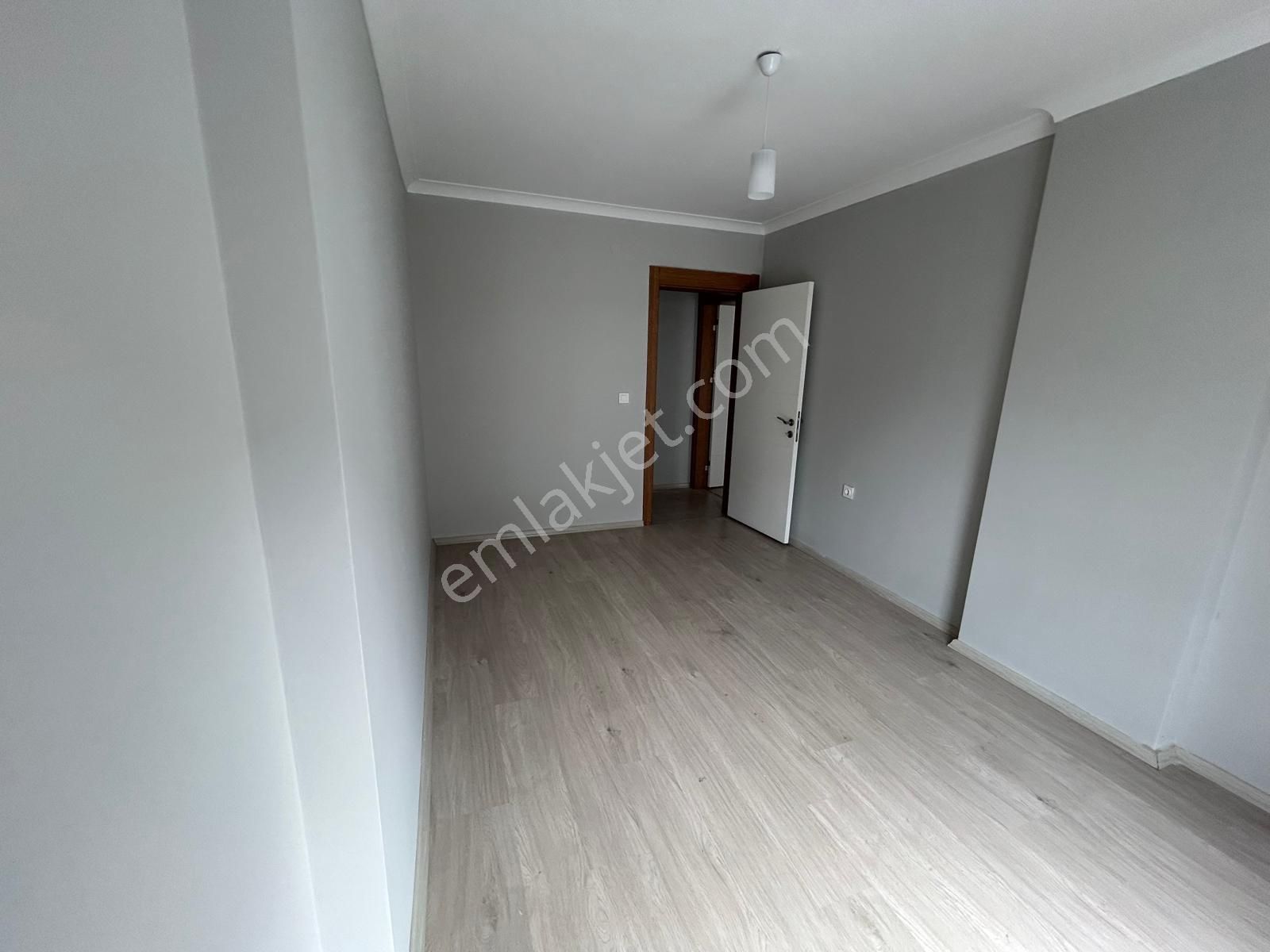Yükselden Satılık Kadıköyün Üst Caddesinde Ebeveyn Banyolu 3+1 Geniş Daire - Görsel 28