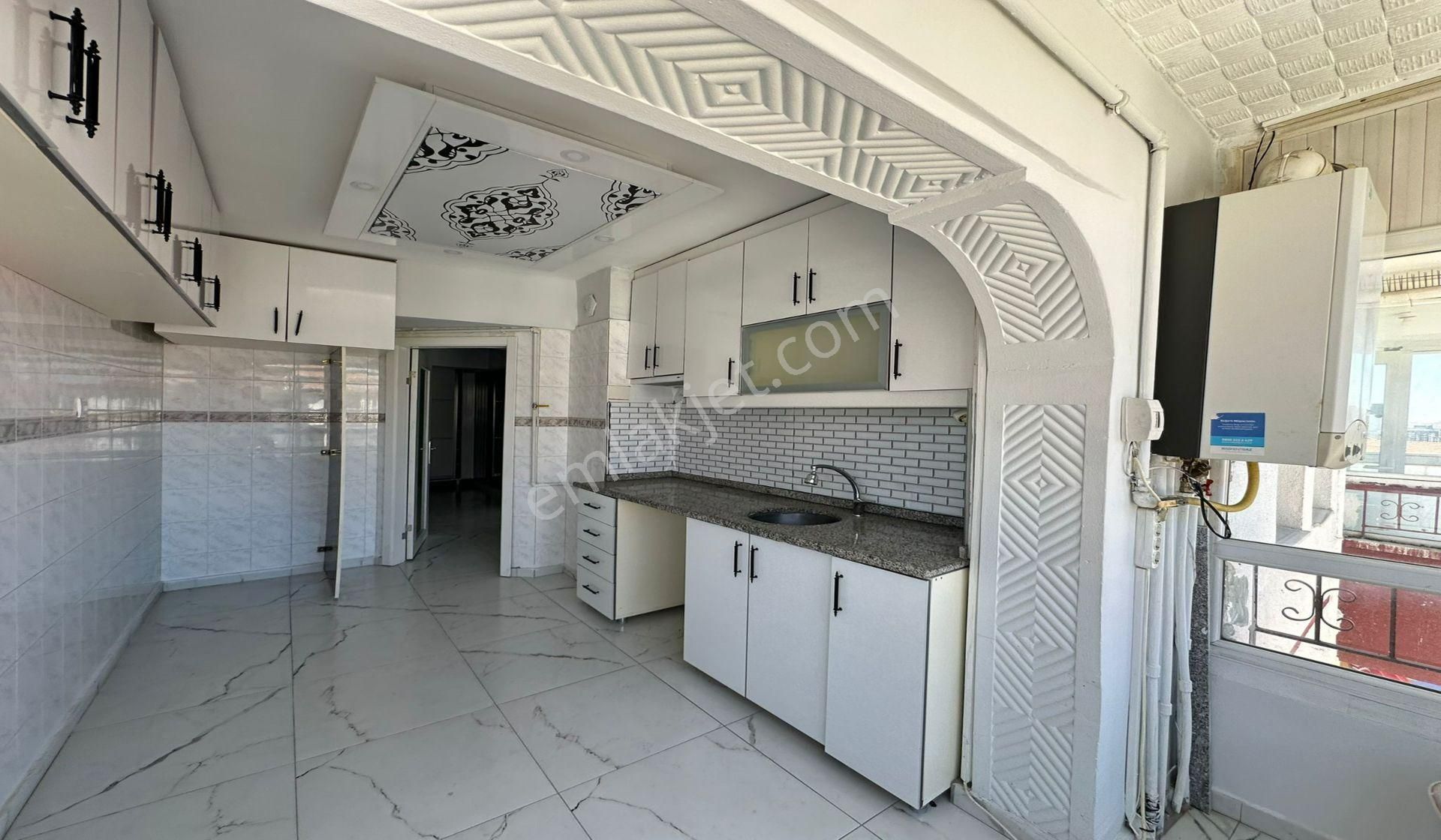 Ufuktepe Cadde Üzeri 3+1 Manzaralı Katta Masrafsız - Görsel 6