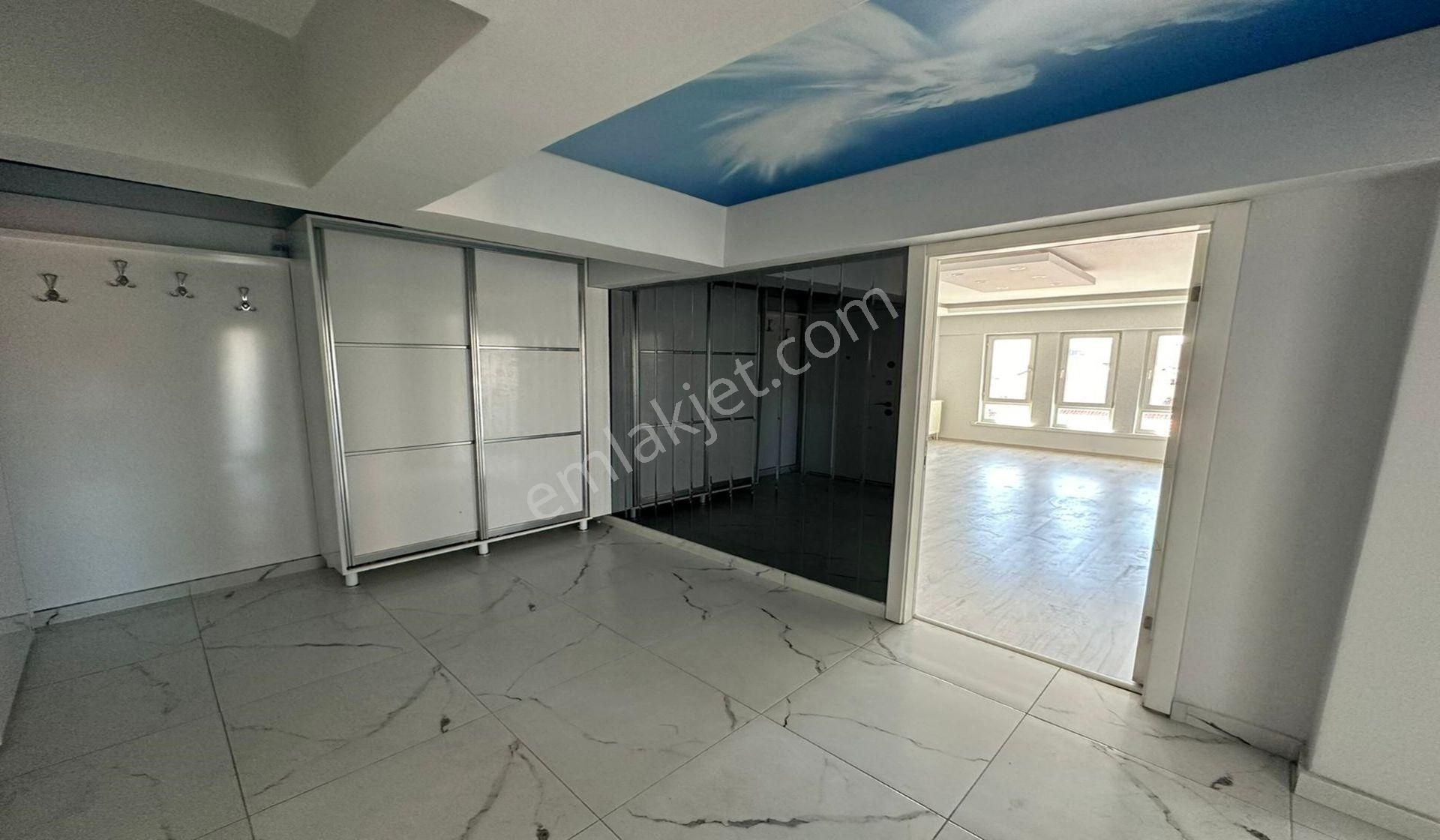 Ufuktepe Cadde Üzeri 3+1 Manzaralı Katta Masrafsız - Görsel 11