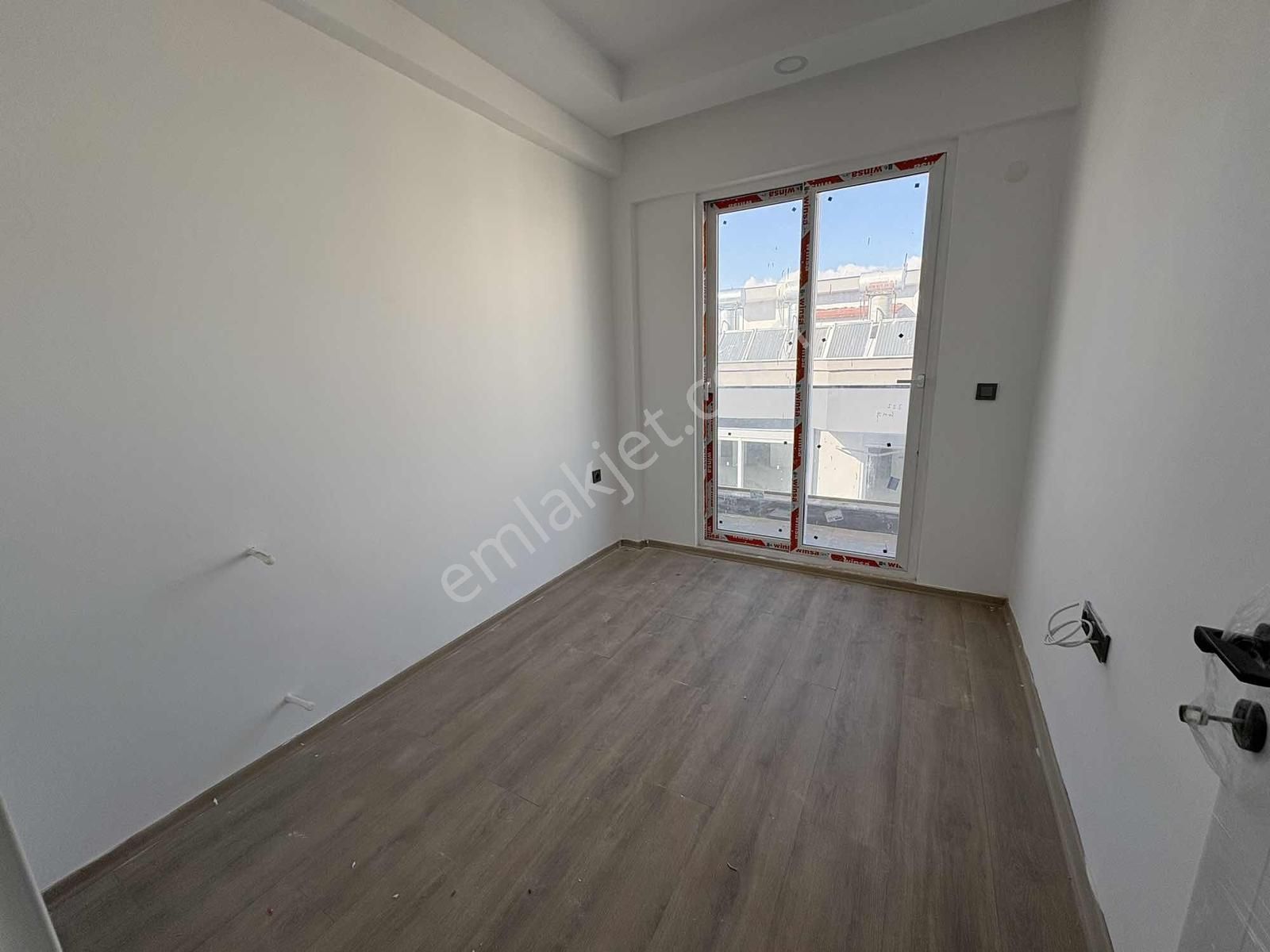 Ertuğrul'dan Deniz Manzaralı 2+1 Satılık Daire - Görsel 12