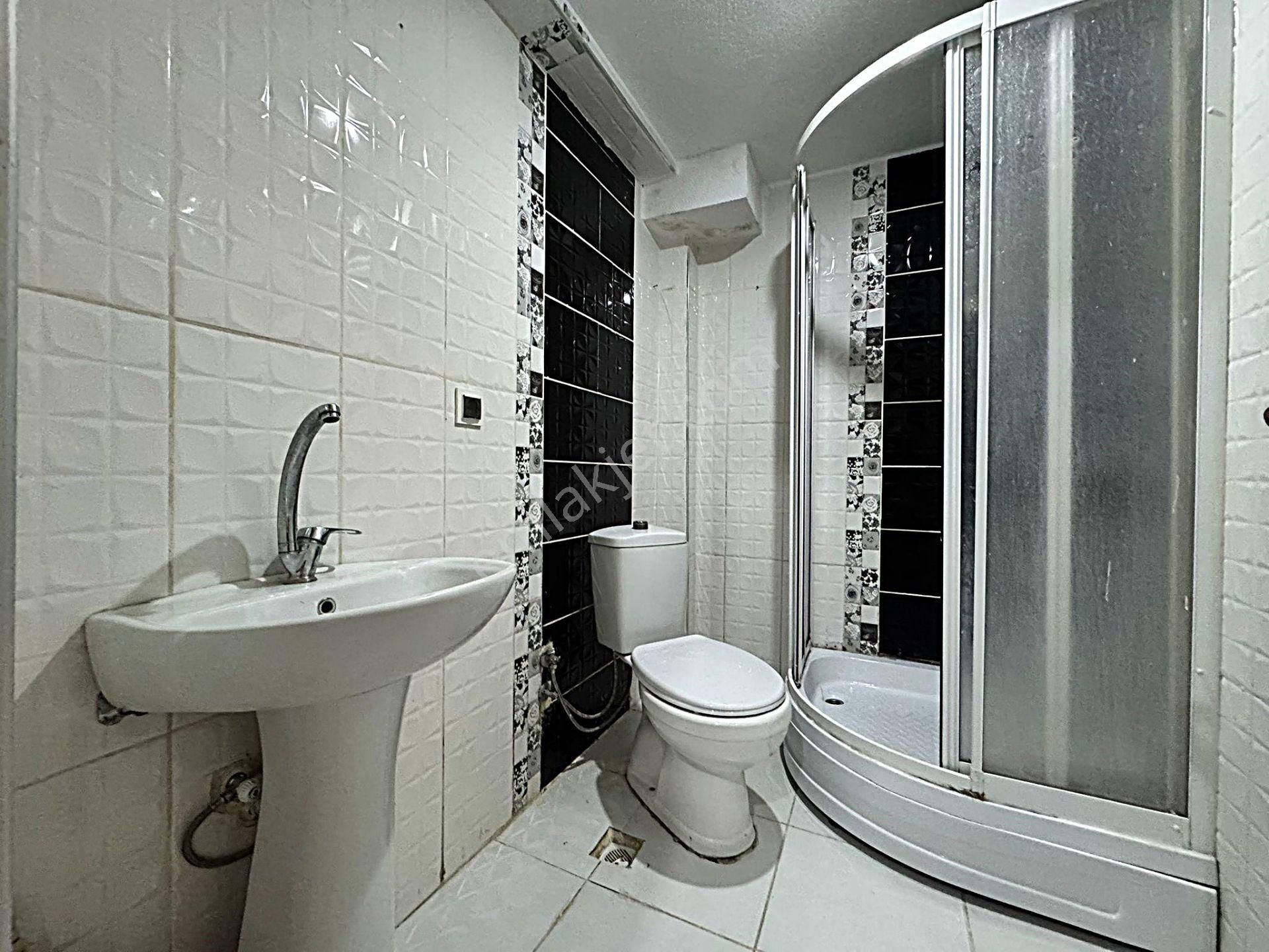Keçiören Ataparkta Zemin Katta 3+1 Ebeveyn Banyo Asansörlü Daire - Görsel 31