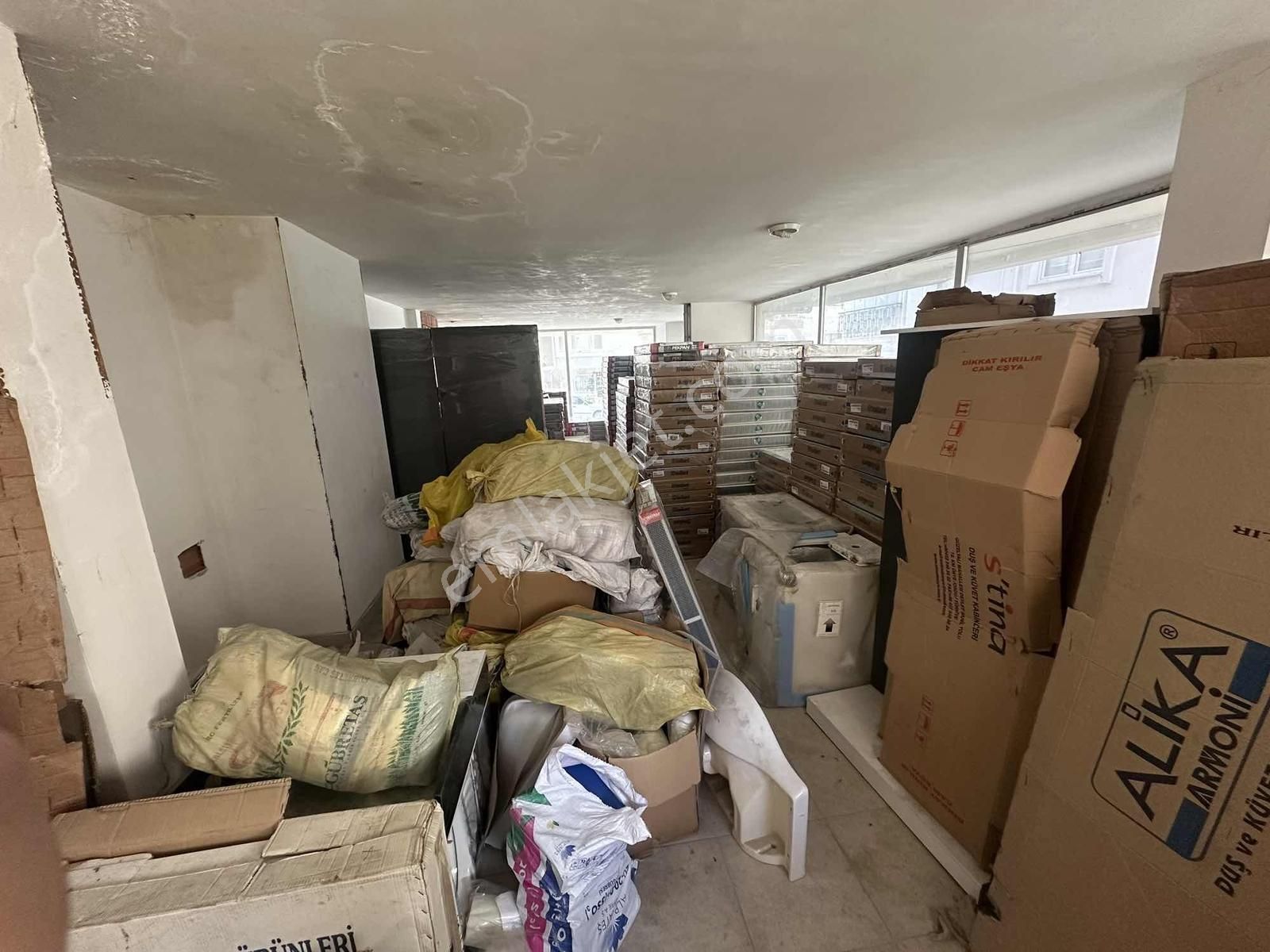 Karayelden Atatürk Mahallesinde Kurumsala Uygun Satılık Dükkan - Görsel 18