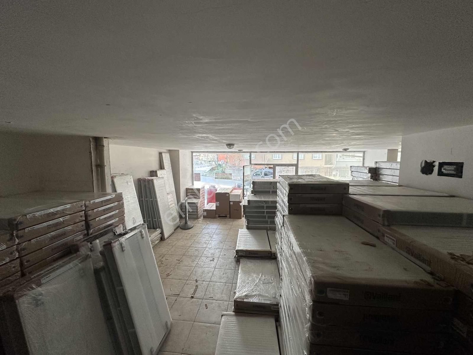 Karayelden Atatürk Mahallesinde Kurumsala Uygun Satılık Dükkan - Görsel 7