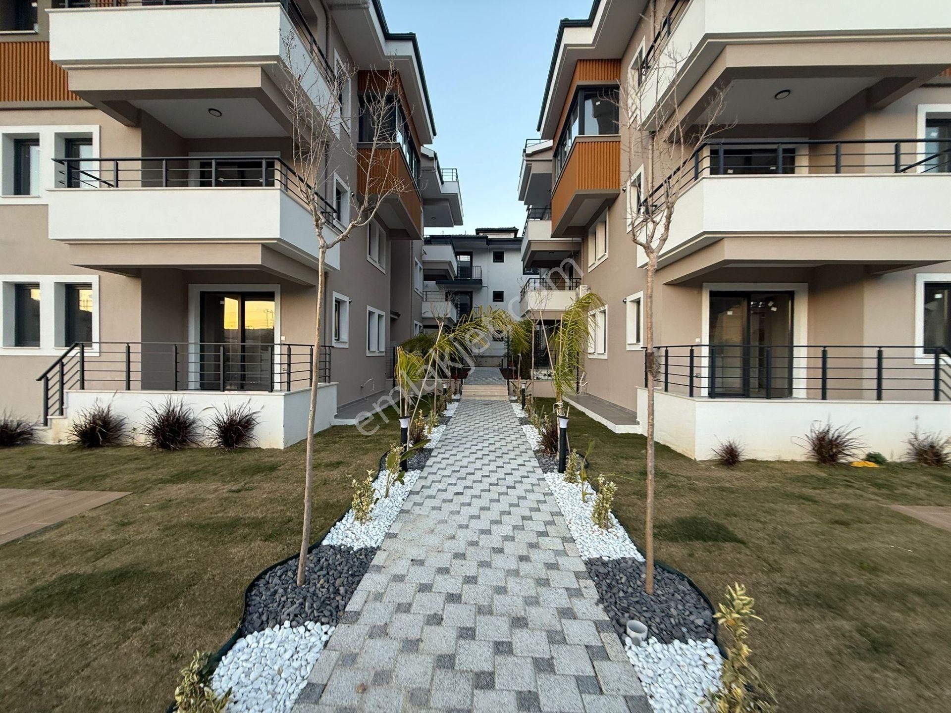 Goldhouse Dan Satılık Daire Havuzlu Sitede 1+1 Fırsat - Görsel 3