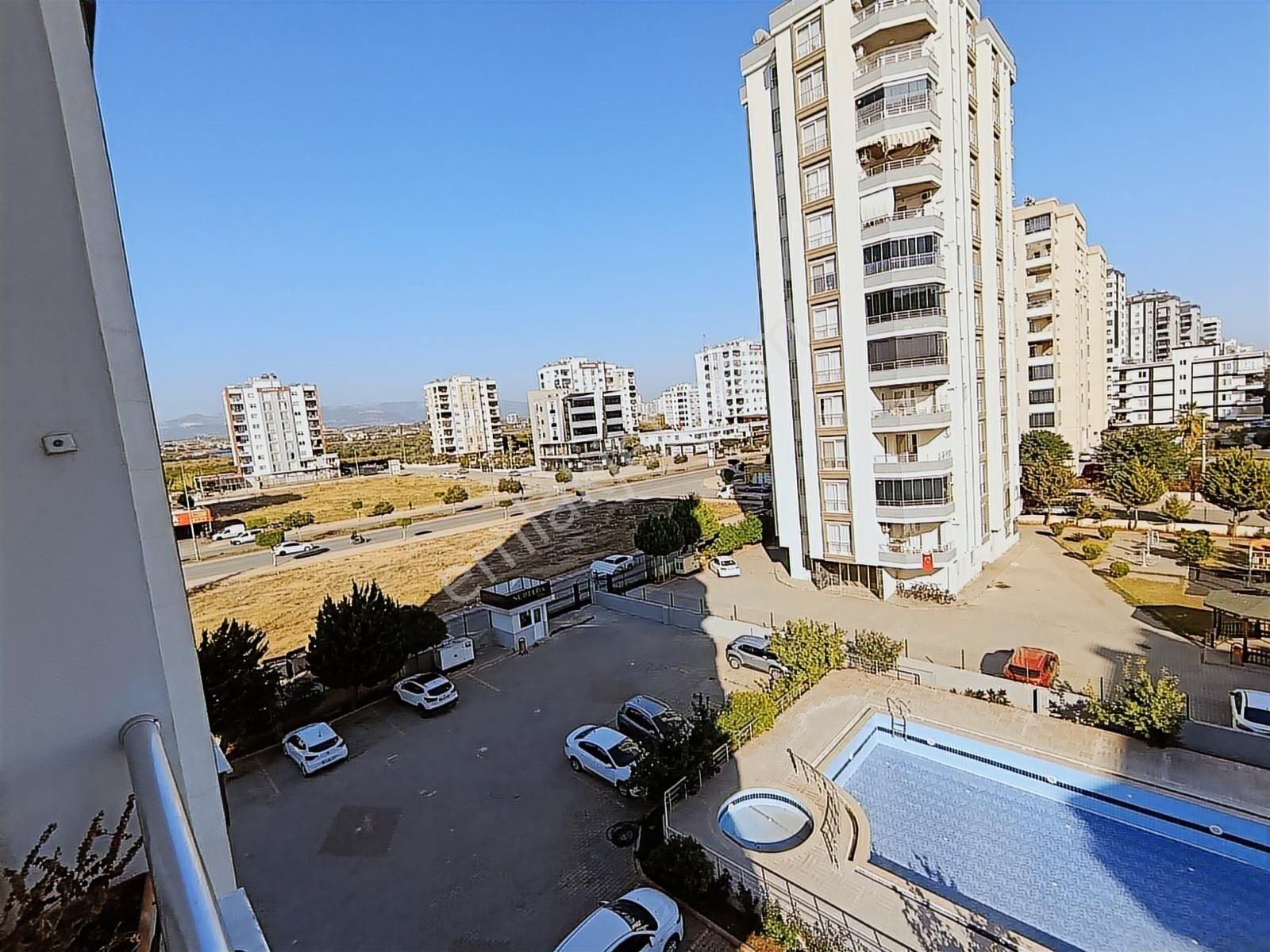 Mersin Mezitli Yeni Mahalle'de Satılık 3+1 Lüks Daire - Görsel 34