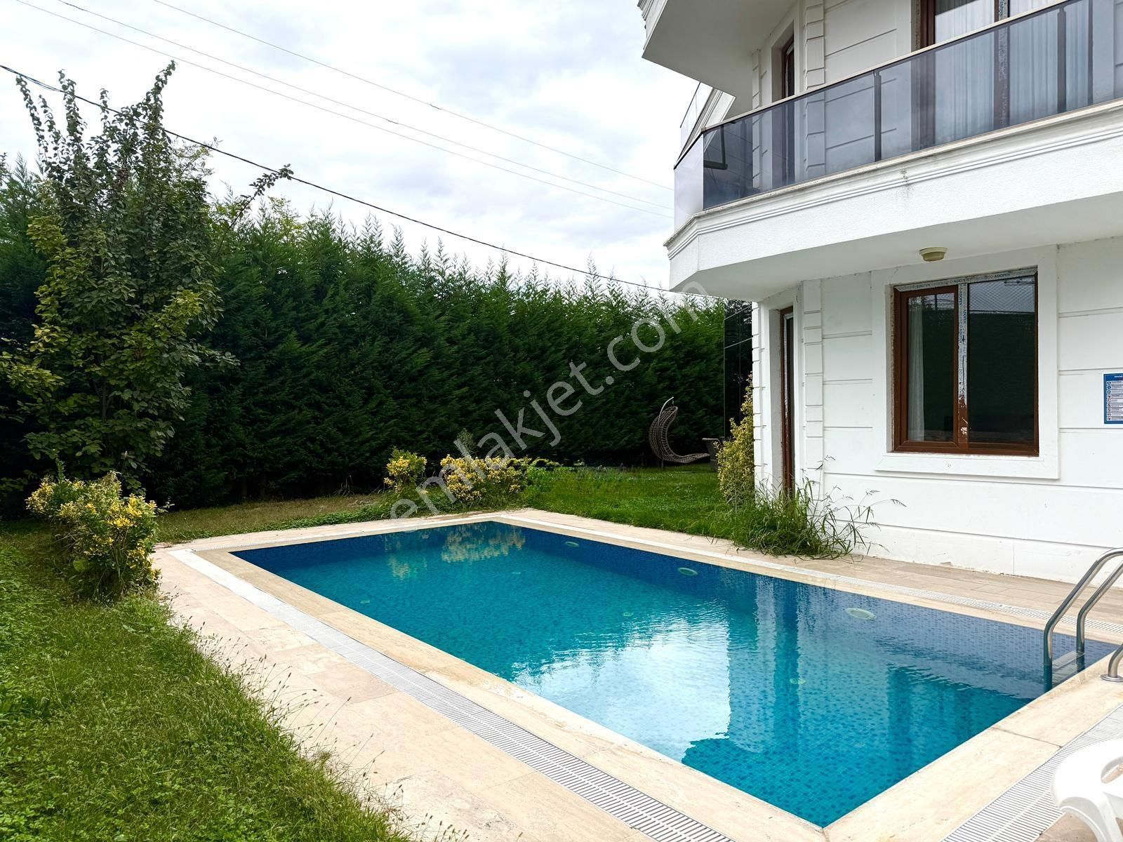 Sapancada Göl Manzaralı, Havuzlu, Eşyalı Lüks Müstakil Dubleks - Görsel 19