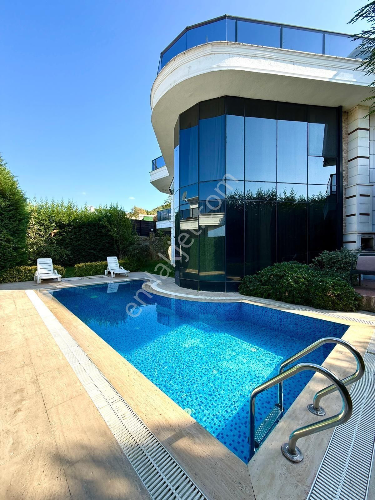 Sapancada Göl Manzaralı, Havuzlu, Eşyalı Lüks Müstakil Dubleks