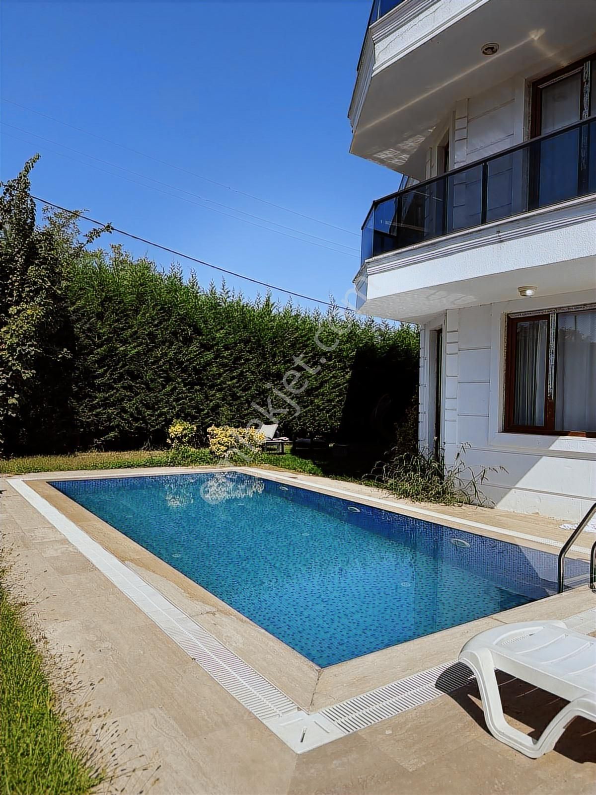 Sapancada Göl Manzaralı, Havuzlu, Eşyalı Lüks Müstakil Dubleks - Görsel 2