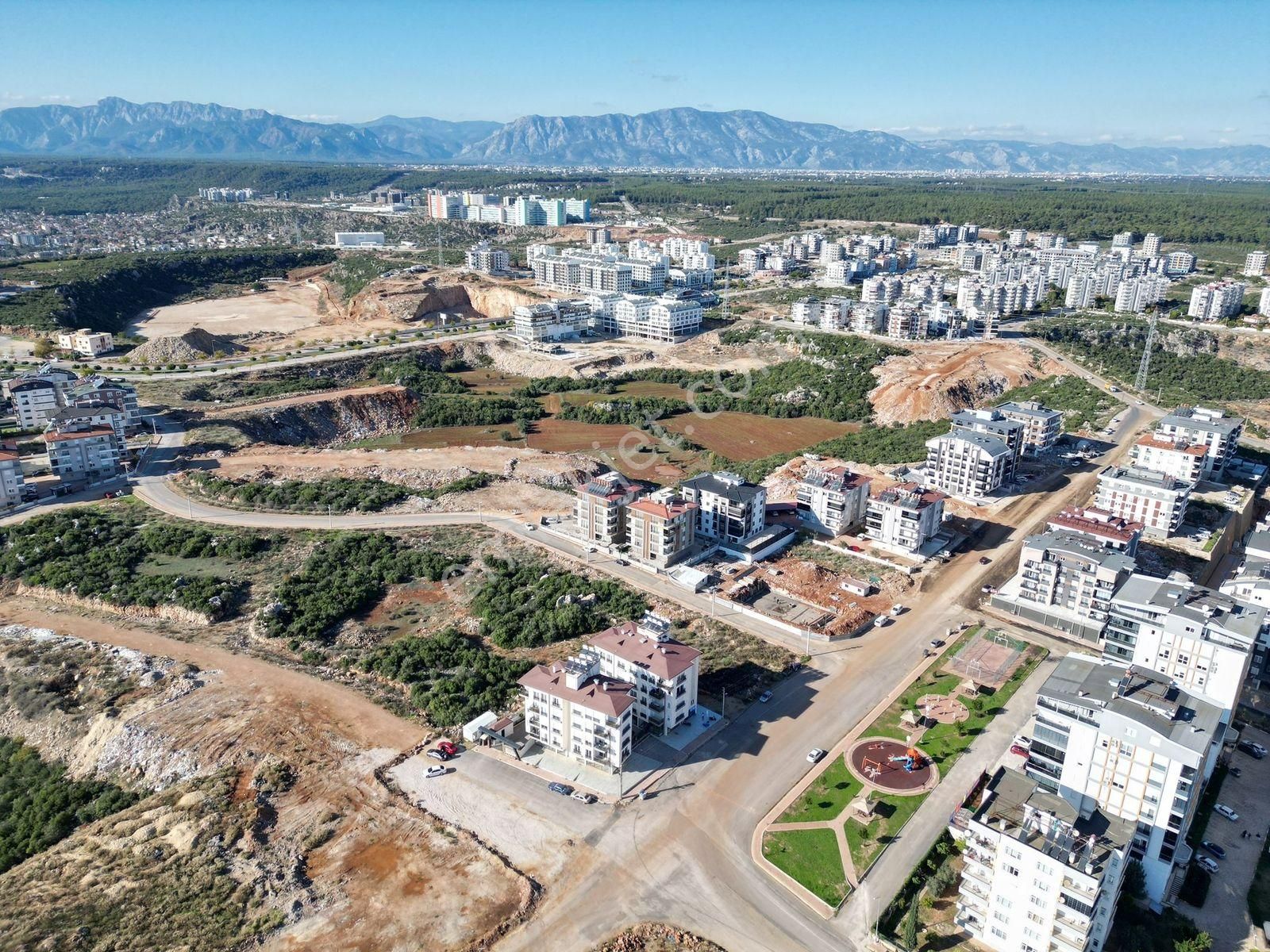 Masa Dağı Site İçerisinde 3+1 Yeni Satılık Daire - Görsel 20