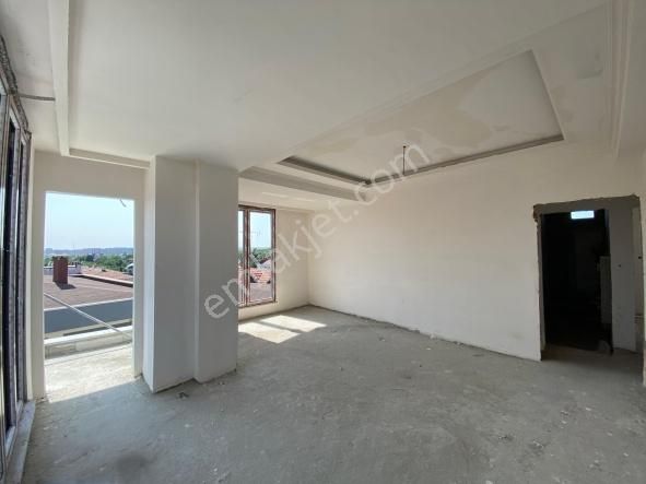 Zuhuratbaba'da Projeden Teslim Ferah Dublex Daire !! - Görsel 21