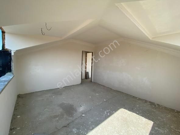 Zuhuratbaba'da Projeden Teslim Ferah Dublex Daire !! - Görsel 10