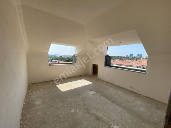 Zuhuratbaba'da Projeden Teslim Ferah Dublex Daire !! - Görsel 12