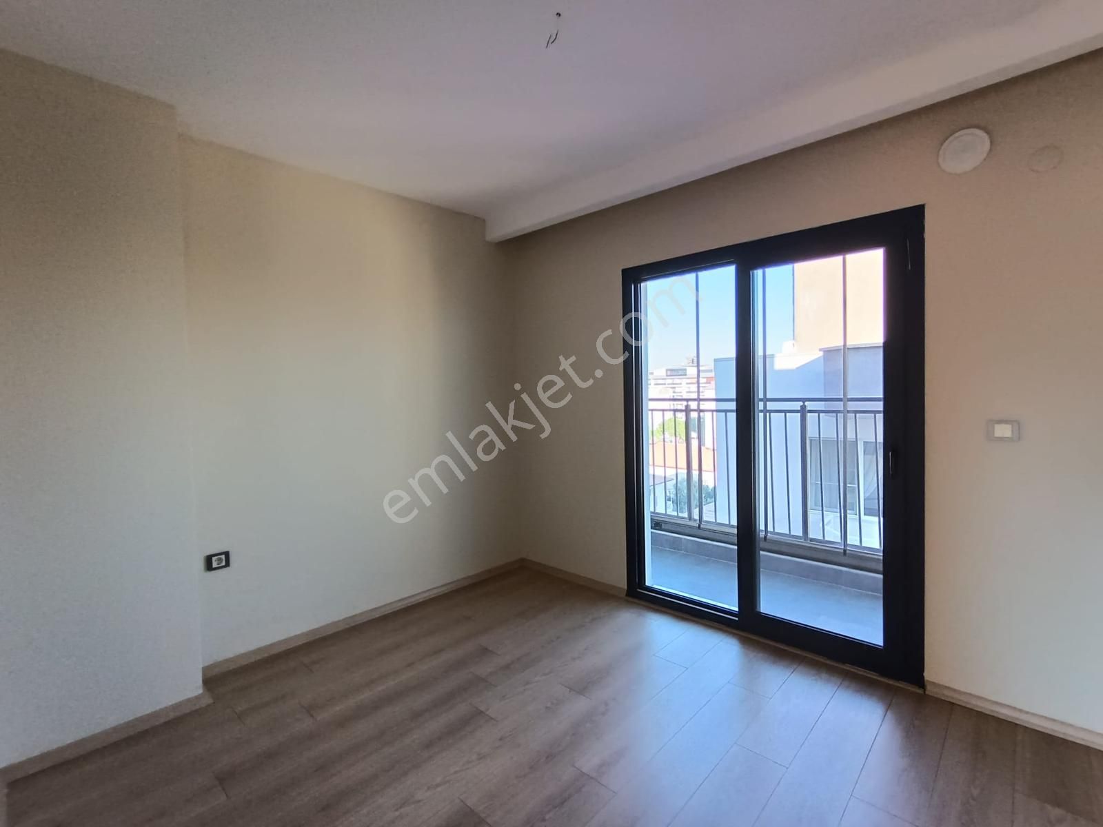 Ada Marinden Söke Atatürk Mah.de 135 M2 Satılık 3+1 Lüks Daire - Görsel 2