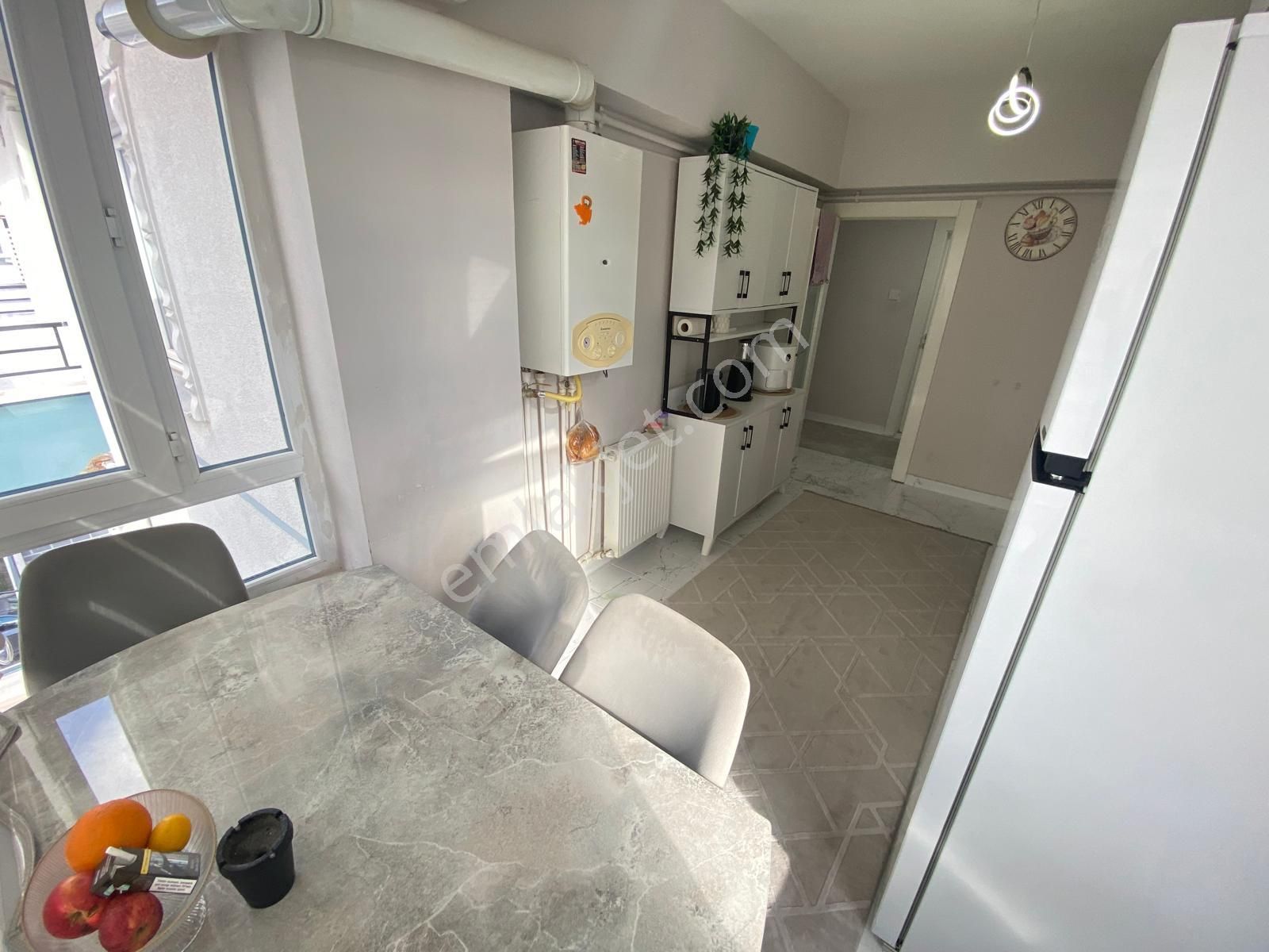 Sincan Selçuklu'da Katta Ön Cephe Masrafsız Full Yapılı Mükemmel Konumda 3+1 Daire - Görsel 6