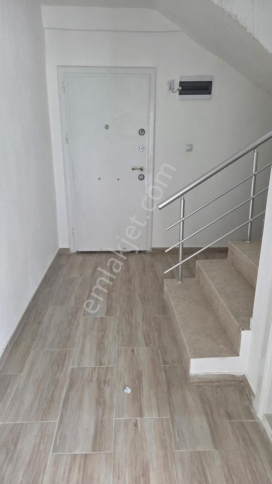 Satılık Müstakil Ev Silifke Tosmurluda Bahçeli, Kale Manzaral - Görsel 15