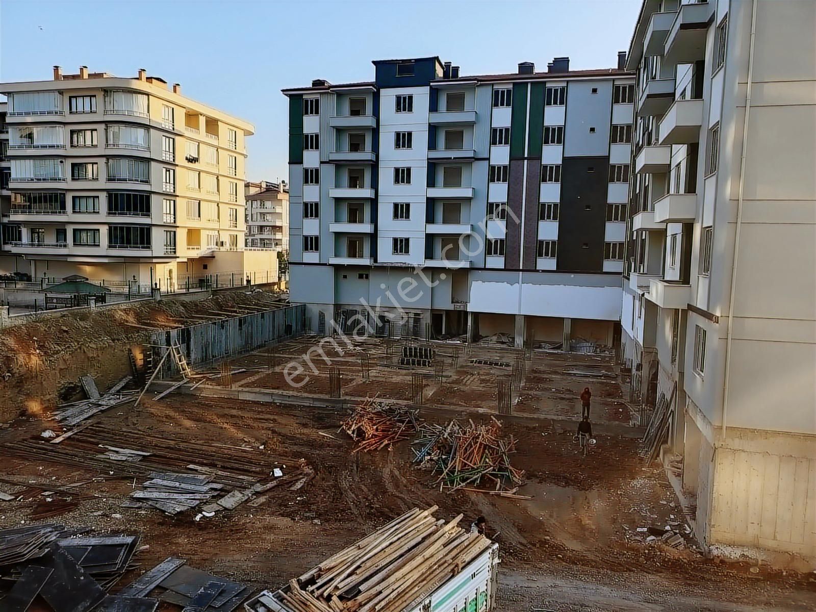 Emirgazi Mahallesi Nihat Gün Karşısı Satılık 3+1 Daire - Görsel 3