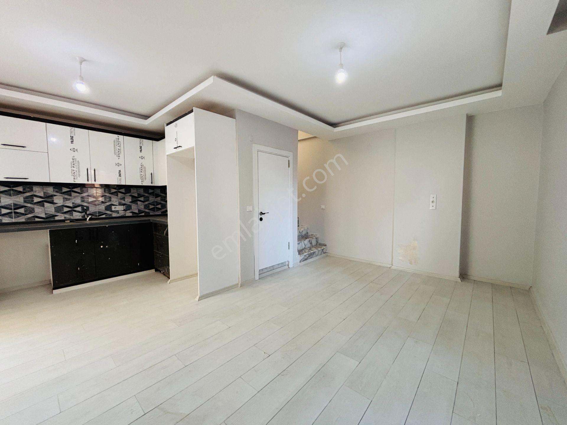 İzmir Seferihisar Payamlı Köyü İçerisinde Ebeveyn Banyolu 2+1 Satılık Villa - Görsel 9