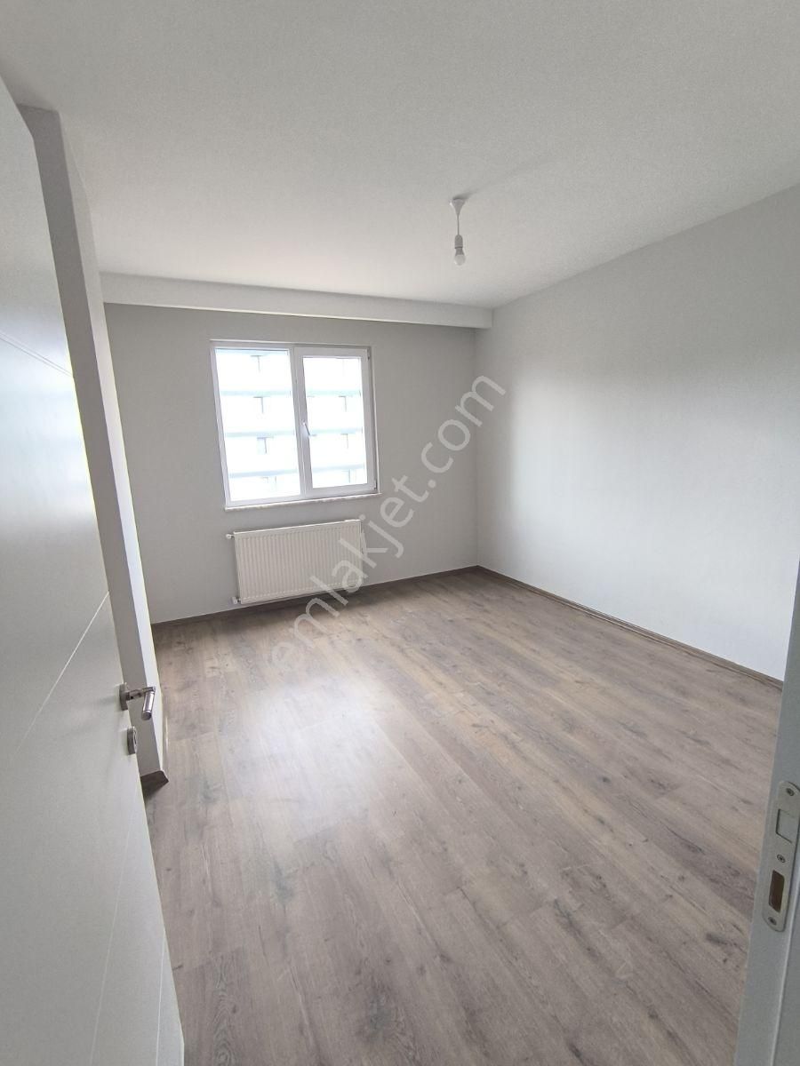 Ali Şeker'den Gökdelenler Bölgesinde Satılık Lüks 4+1 - Görsel 11