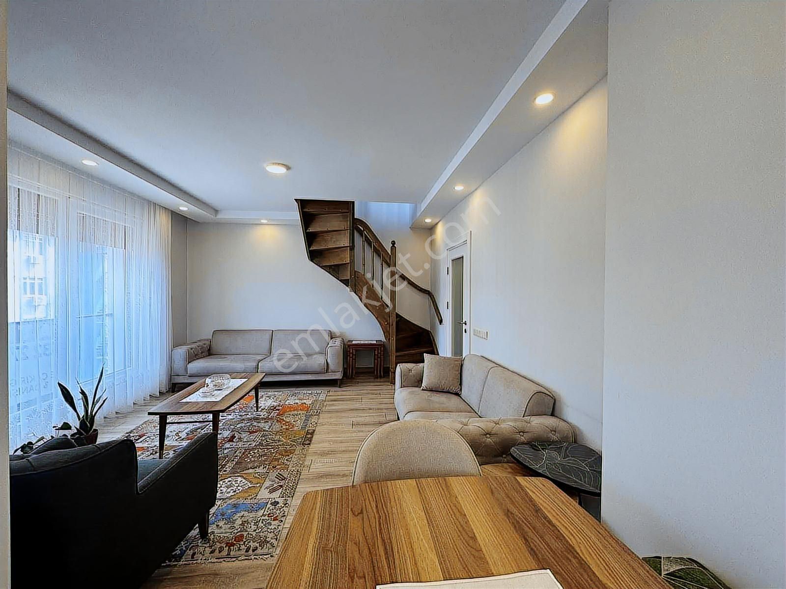 Bahçelievler Çalışlarda 4+2 220 M² Çift Girişli Teraslı Dubleks - Görsel 6