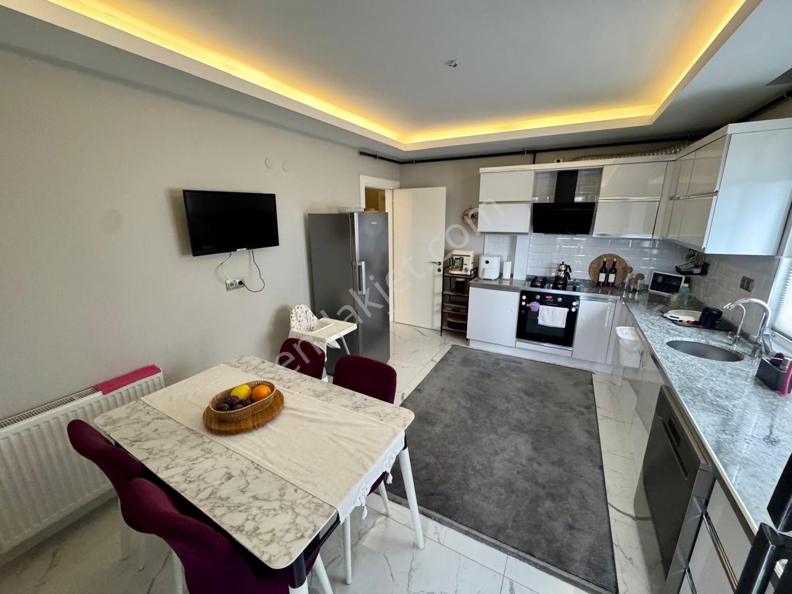 Evim-nur'dan Kalkancı Mh. 3+1 140 Giyinme Odalı Cam Balkonlu Fırsat Daire - Görsel 11