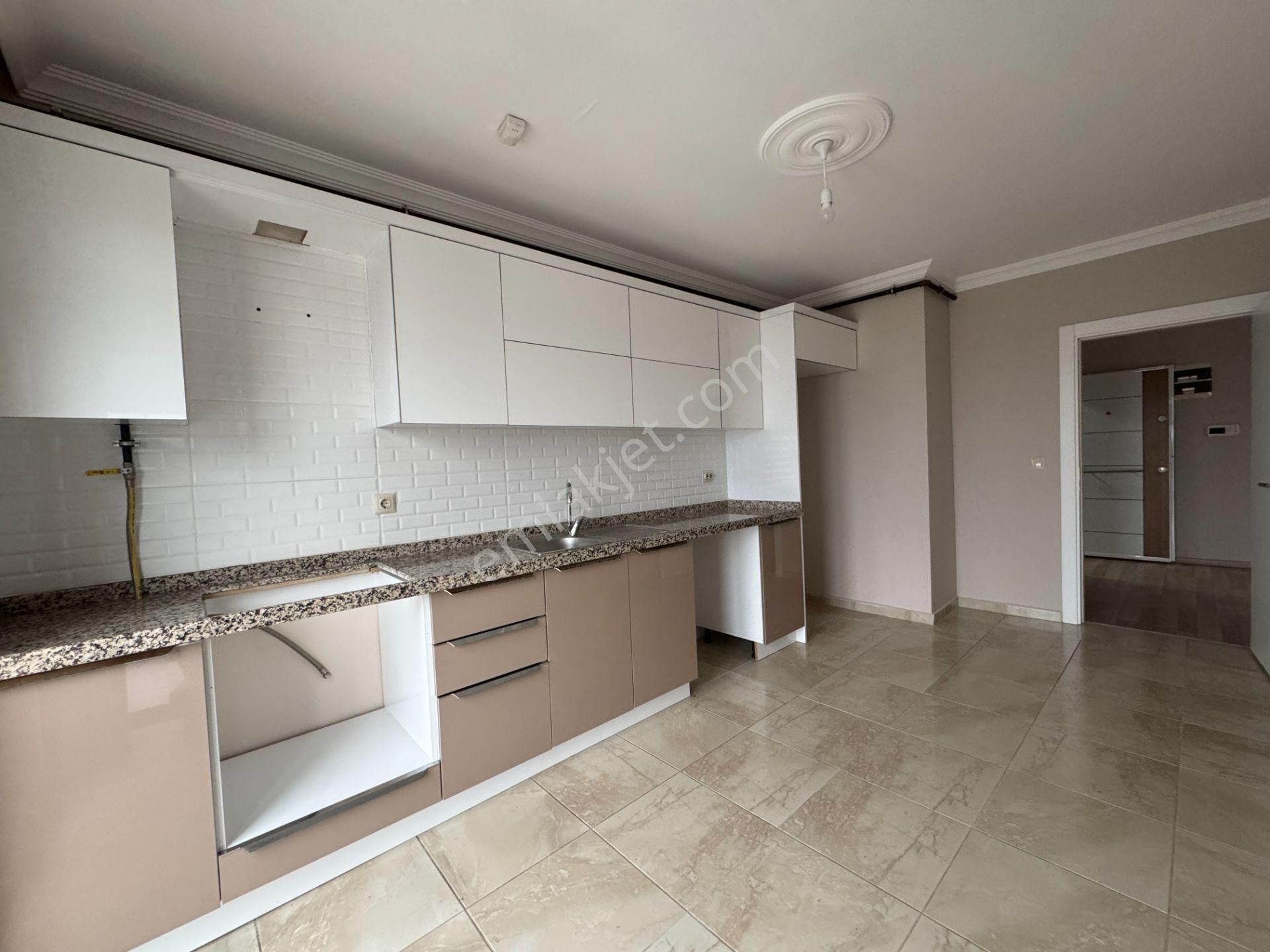 Trabzon Üniversite Mahallesi Atasoy Sitesi 3+1 Satılık Konut - Görsel 11