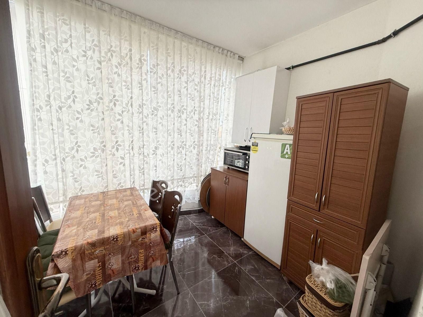 Atanora Vadi'den Mürsel Uluçta Ara Kat Geniş Metraj Kombili Yapılı 3+1 - Görsel 10