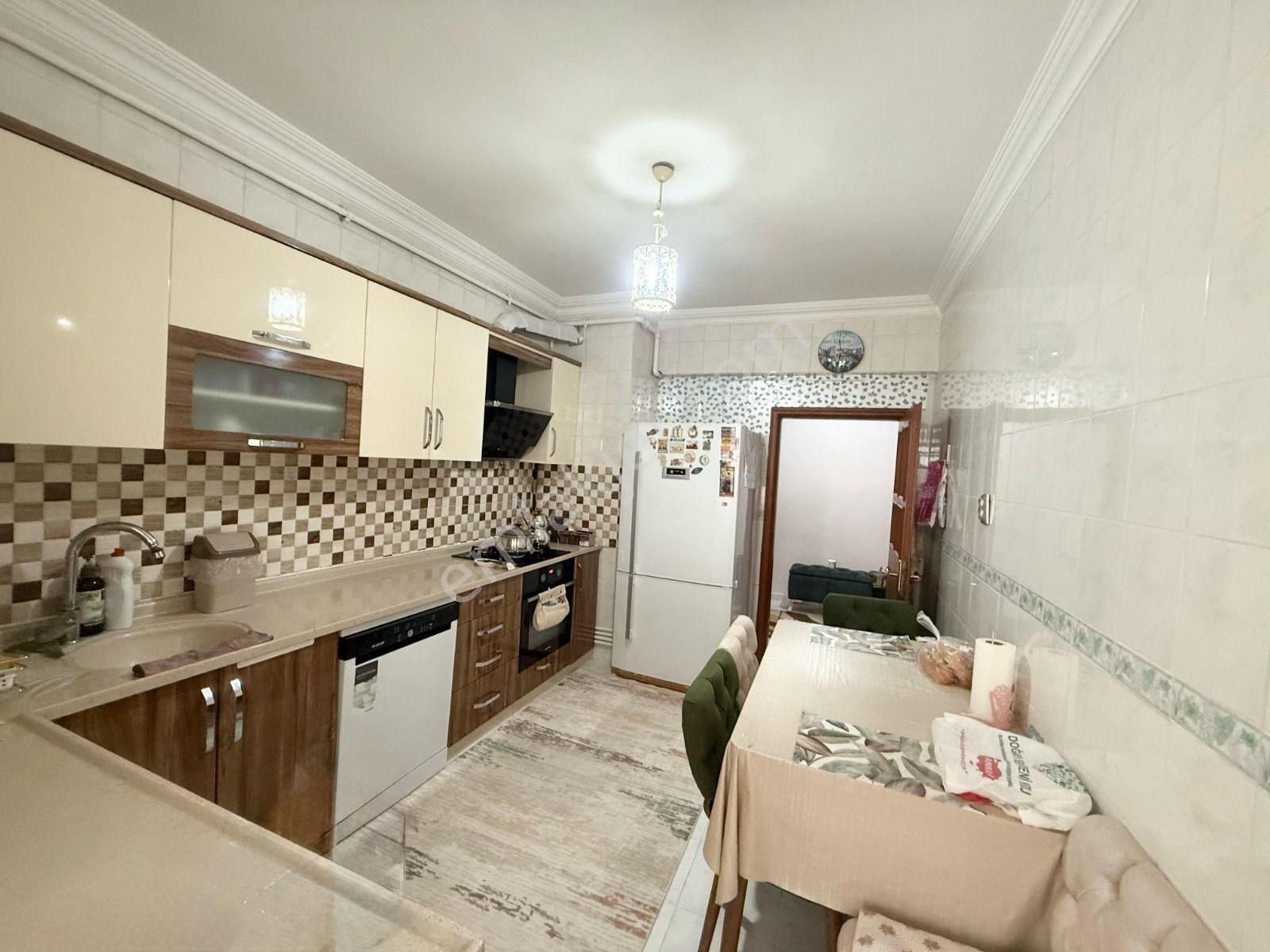 Atanora Vadi'den Mürsel Uluçta Ara Kat Geniş Metraj Kombili Yapılı 3+1 - Görsel 6