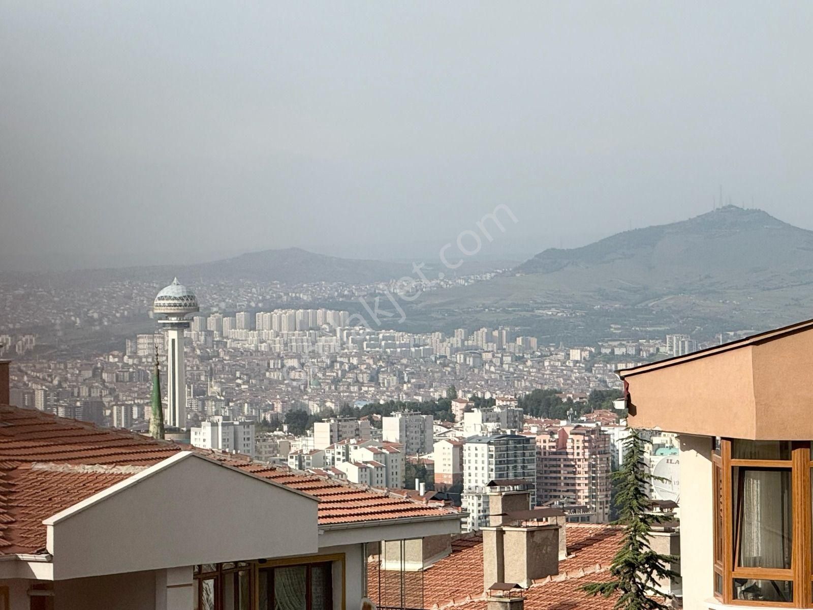 Atanora Vadi'den Mürsel Uluçta Ara Kat Geniş Metraj Kombili Yapılı 3+1 - Görsel 20