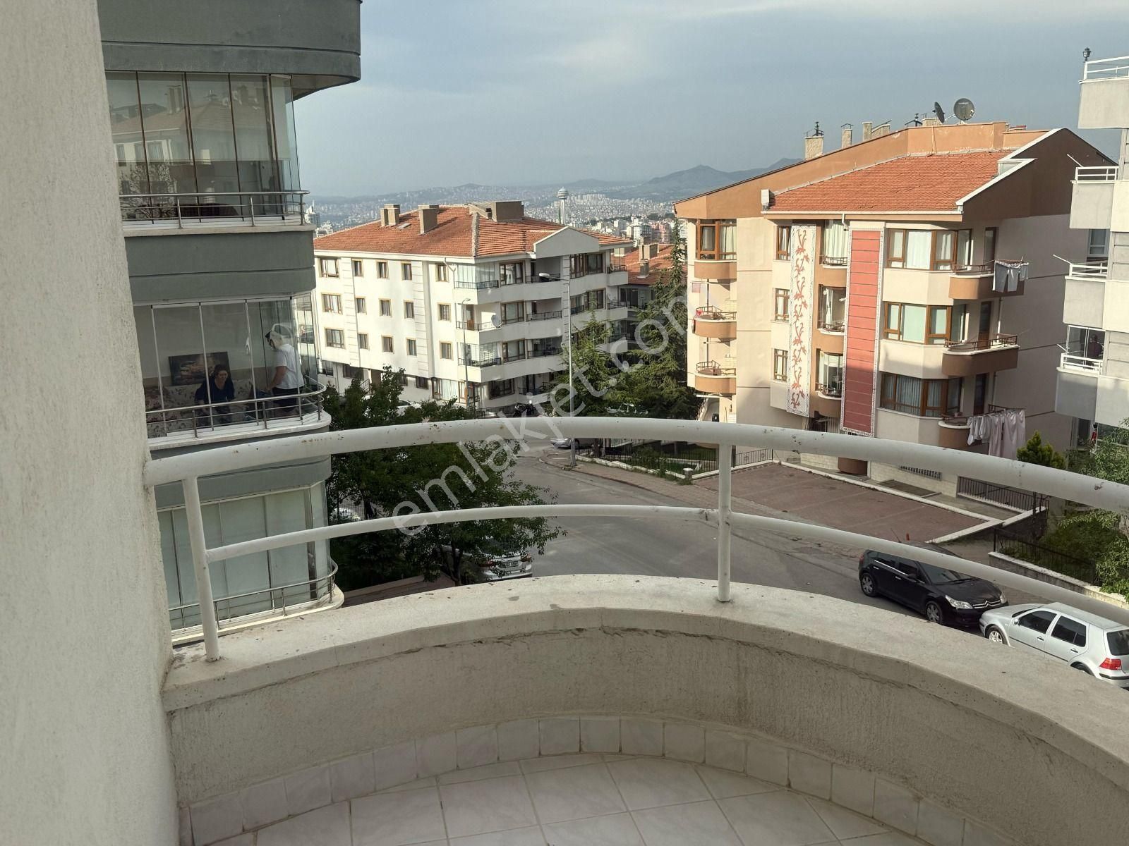 Atanora Vadi'den Mürsel Uluçta Ara Kat Geniş Metraj Kombili Yapılı 3+1 - Görsel 19